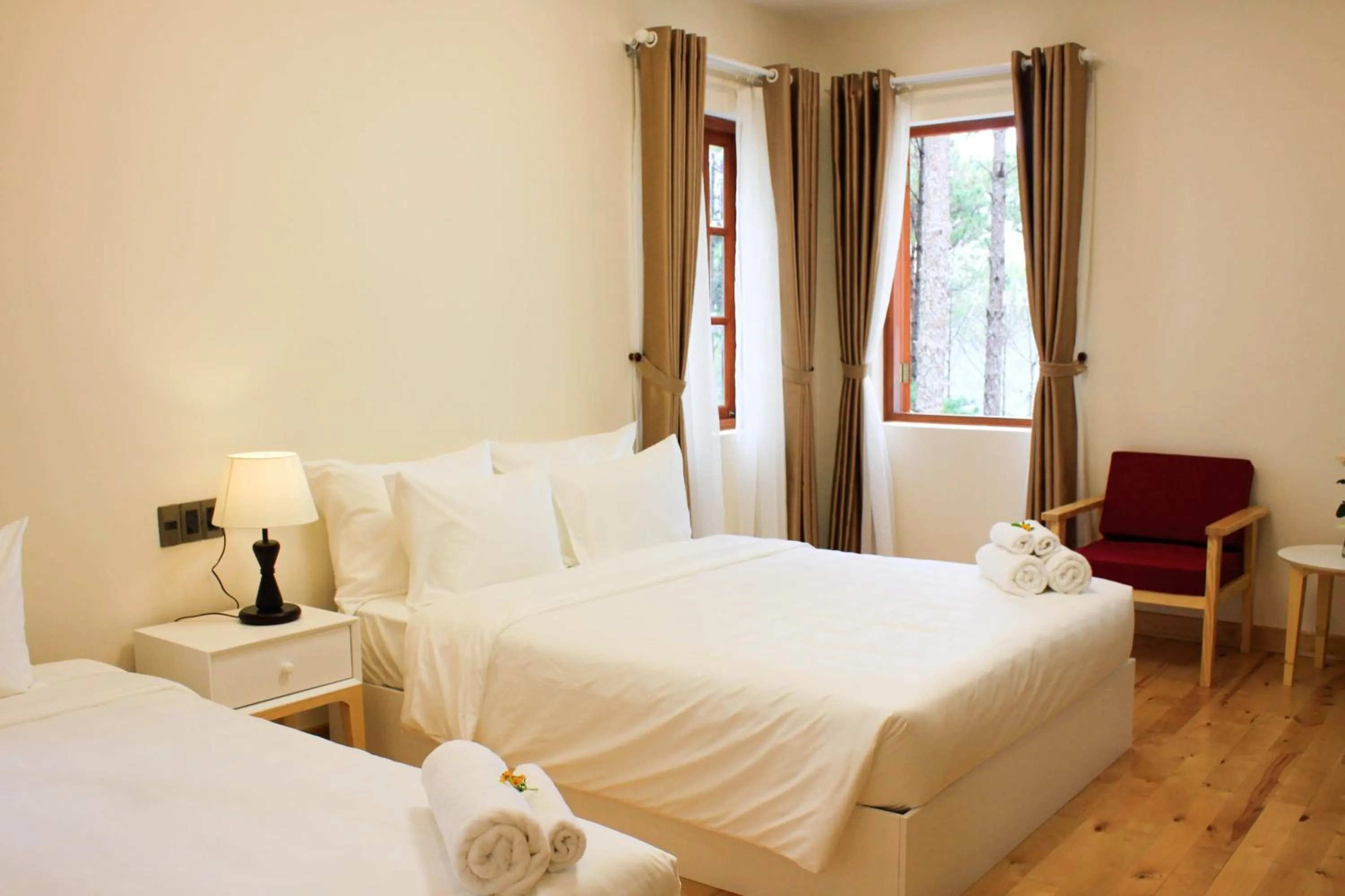 Bedroom, Bed in Omirita Resort Dalat