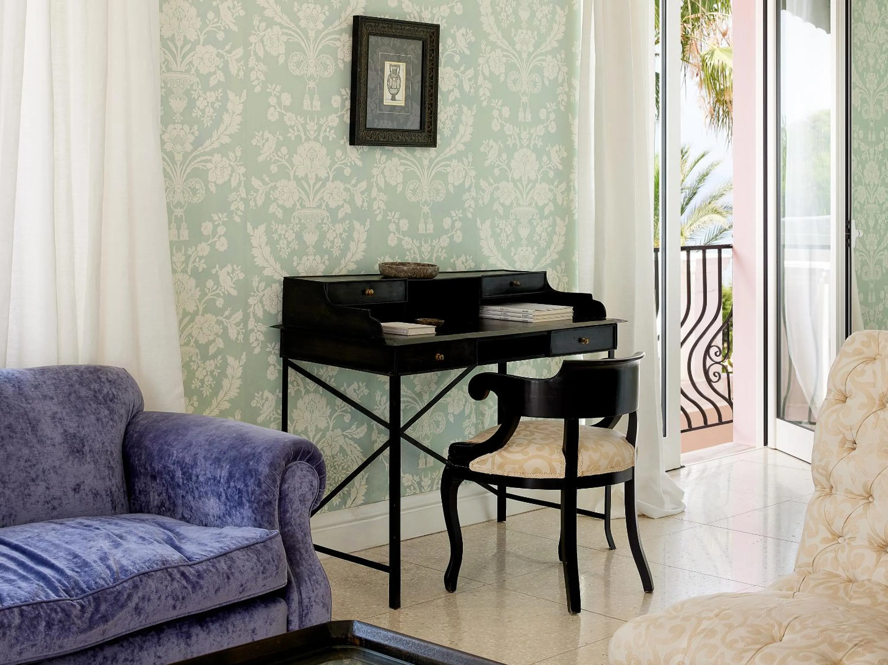 Living room in Mandola Rosa at Riviera Olympia, A Grecotel Resort to Live