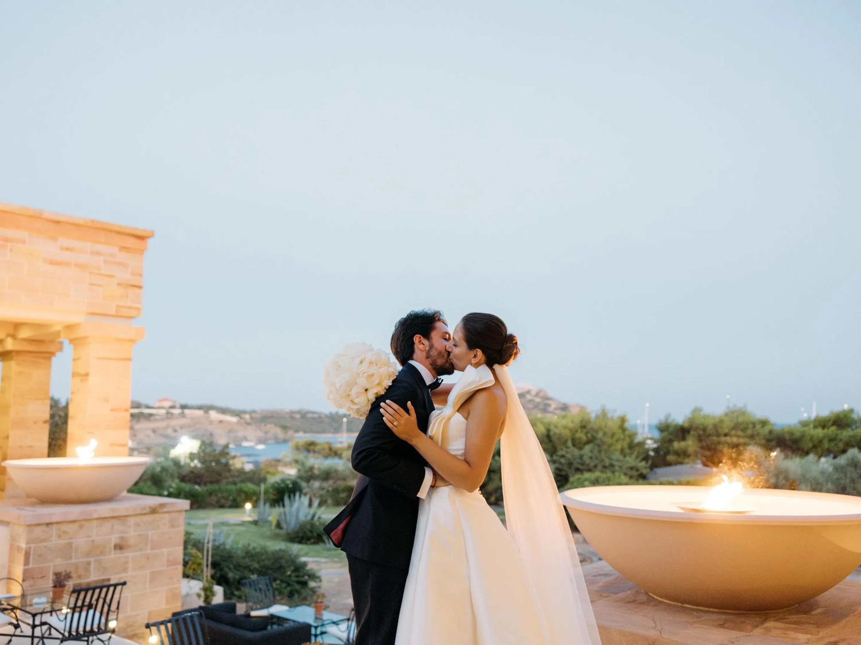 wedding in Cape Sounio, A Grecotel Resort to Live