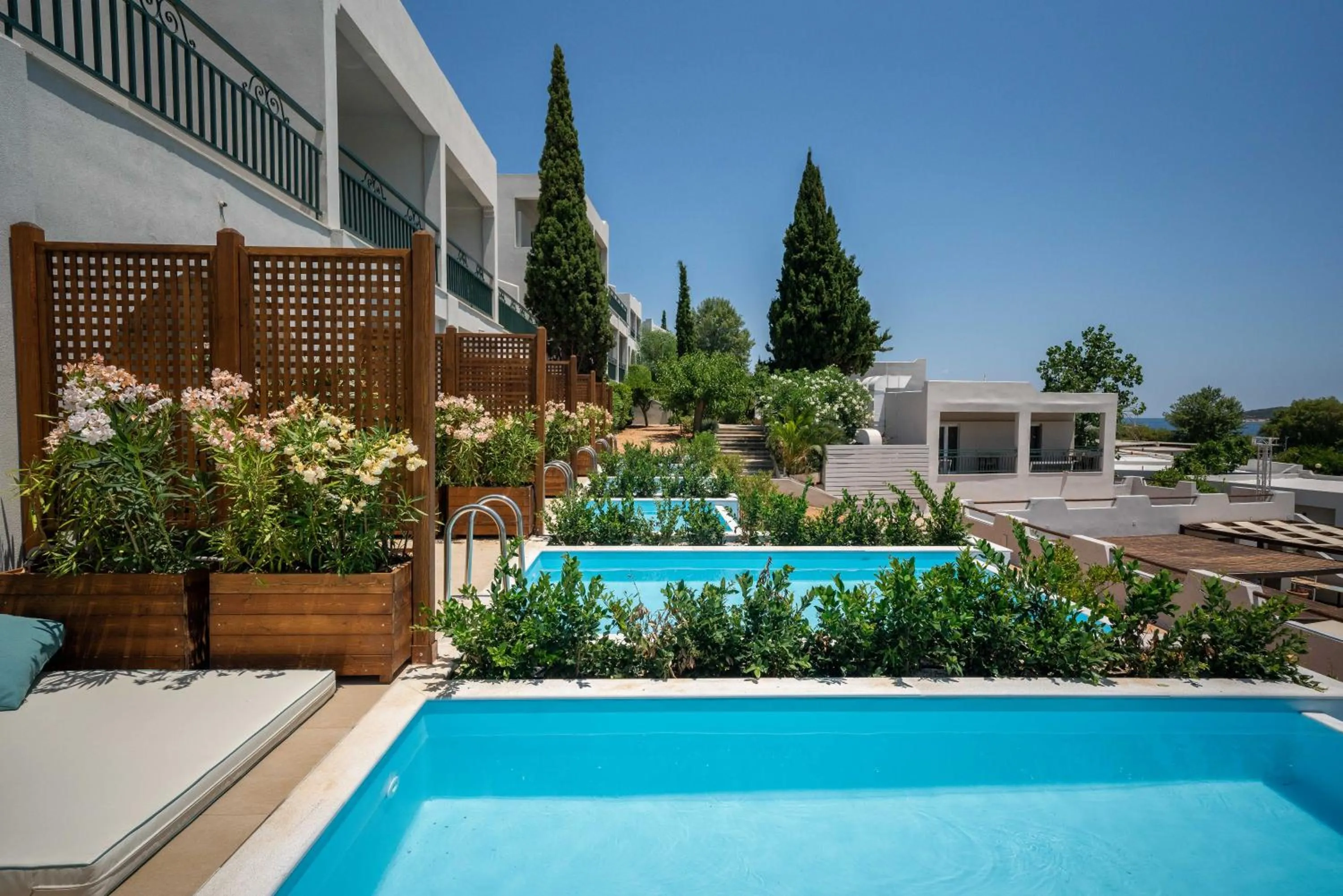 Pool view in Zeus Dolce by Wyndham Athens