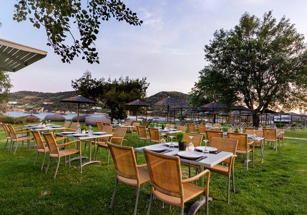 Restaurant/places to eat in Zeus Dolce by Wyndham Athens