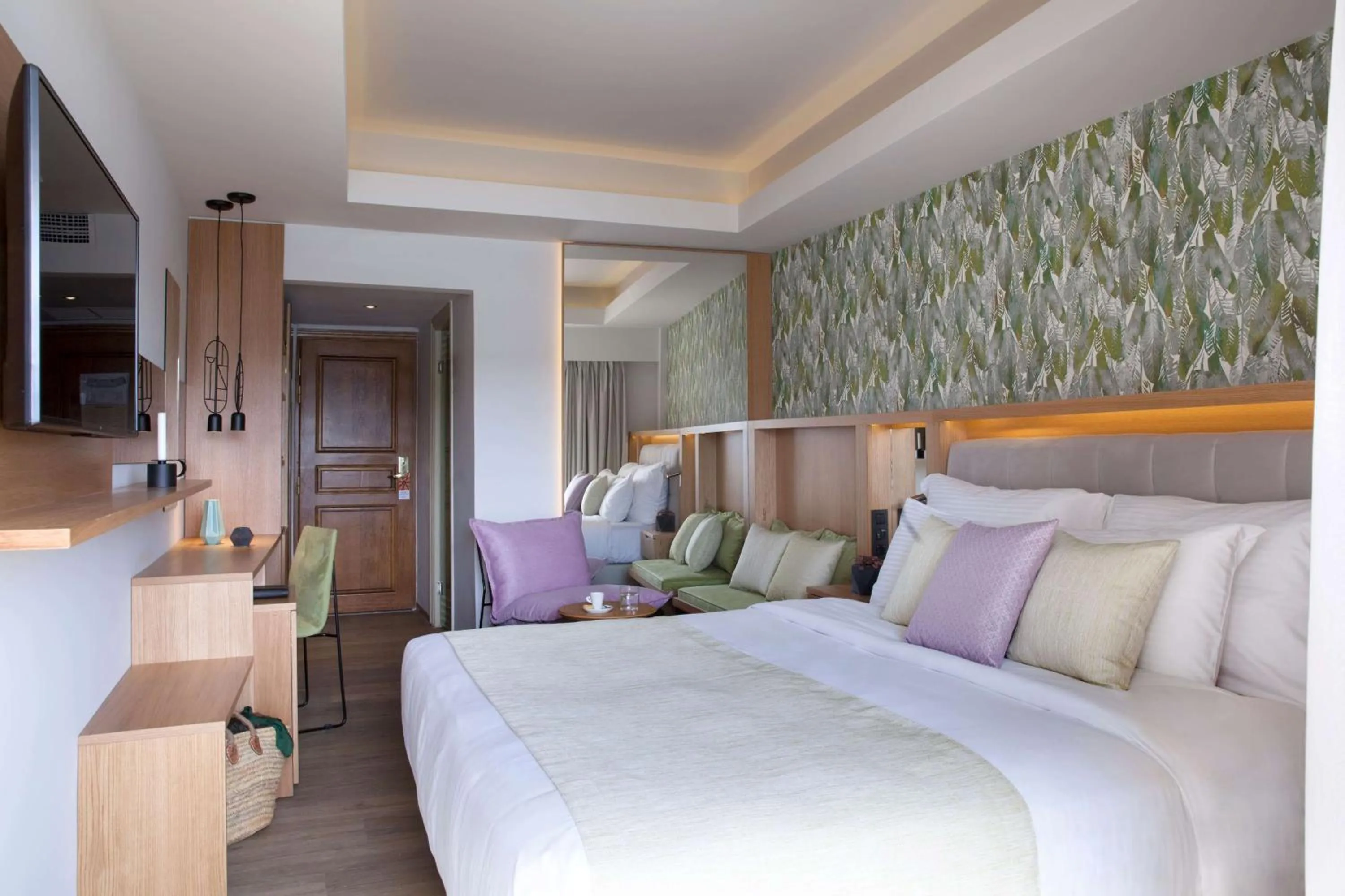 Photo of the whole room, Bed in Zeus Dolce by Wyndham Athens