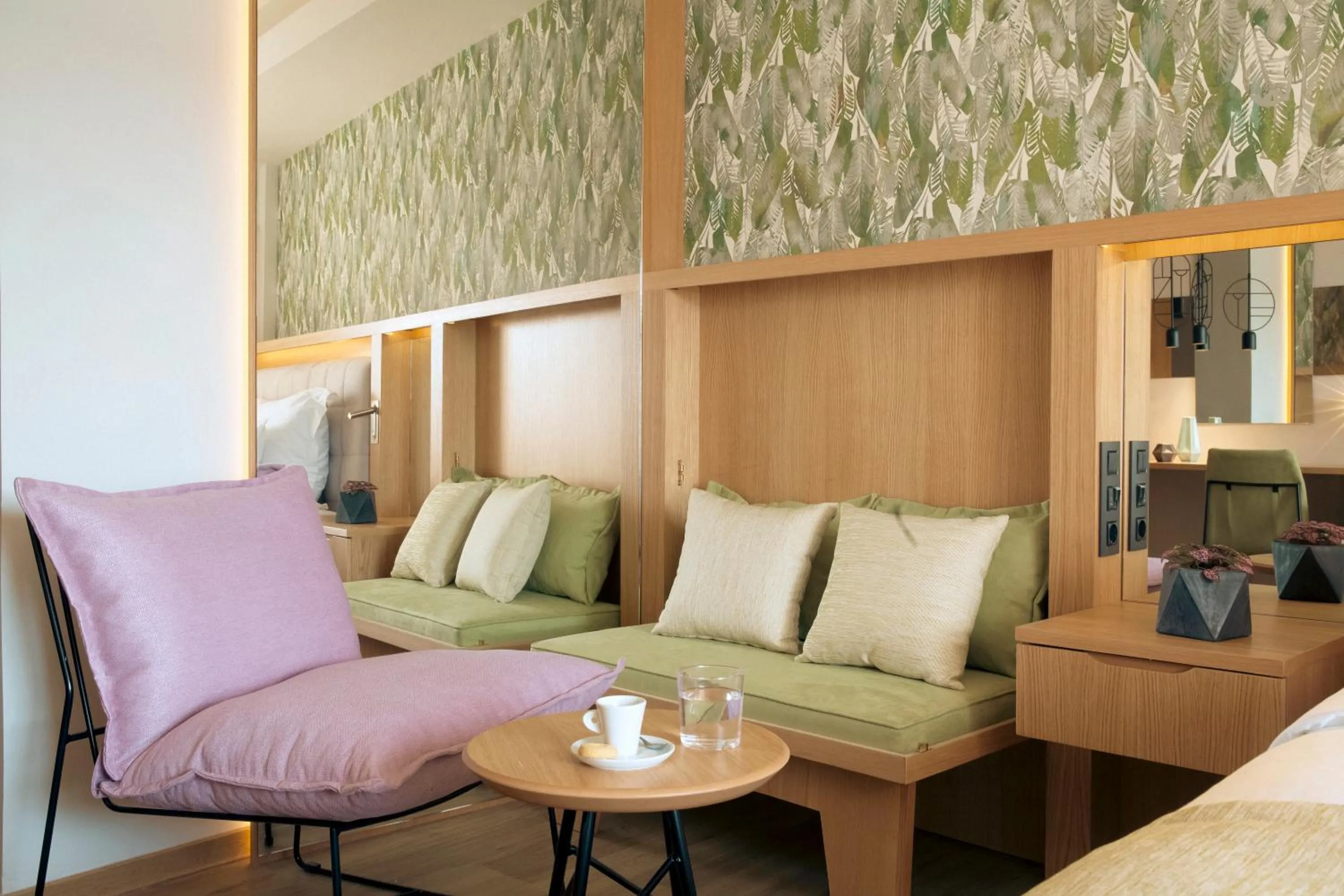 Zeus Dolce by Wyndham Athens