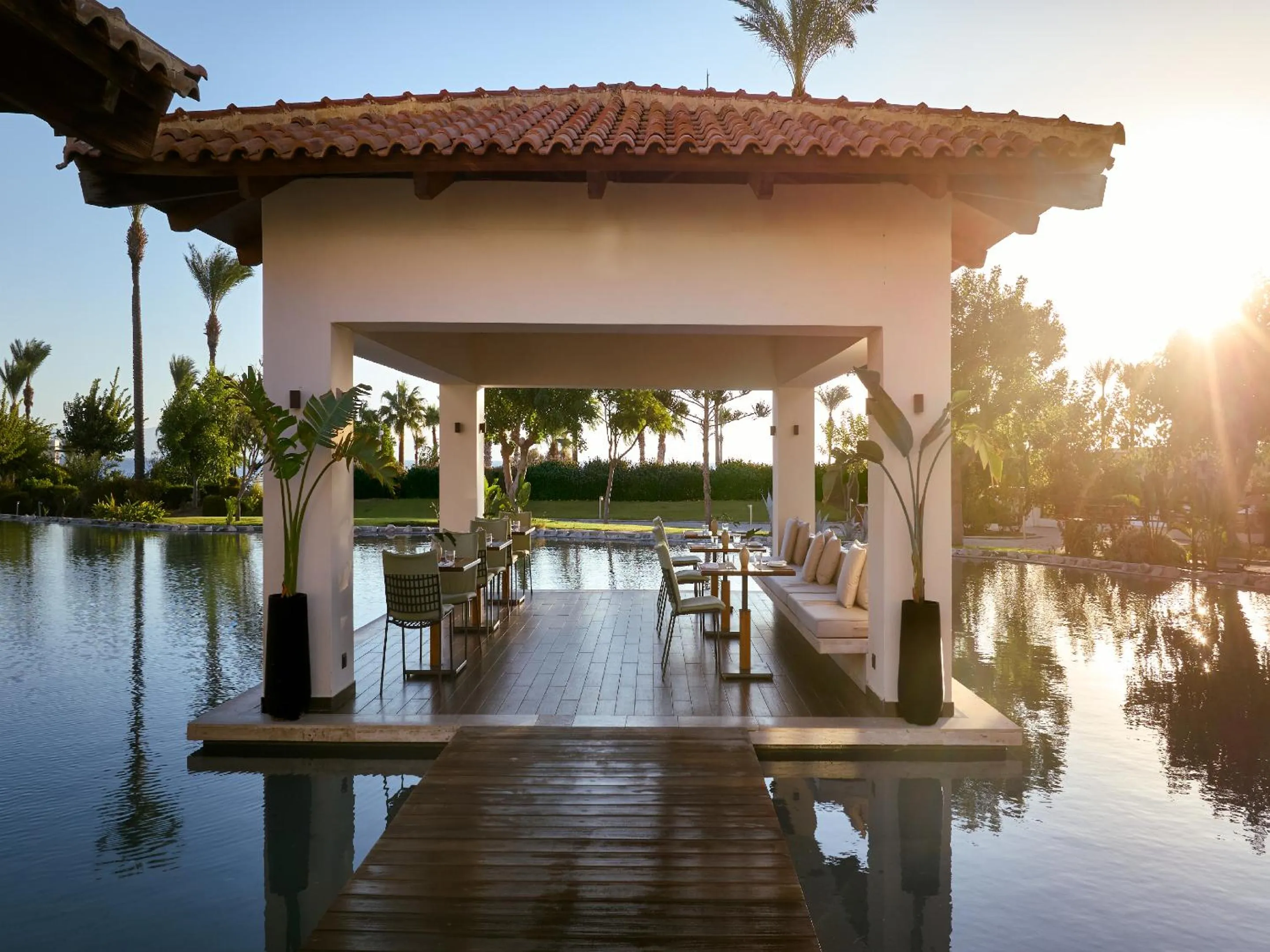 Restaurant/places to eat in Grecotel LUXME Kos