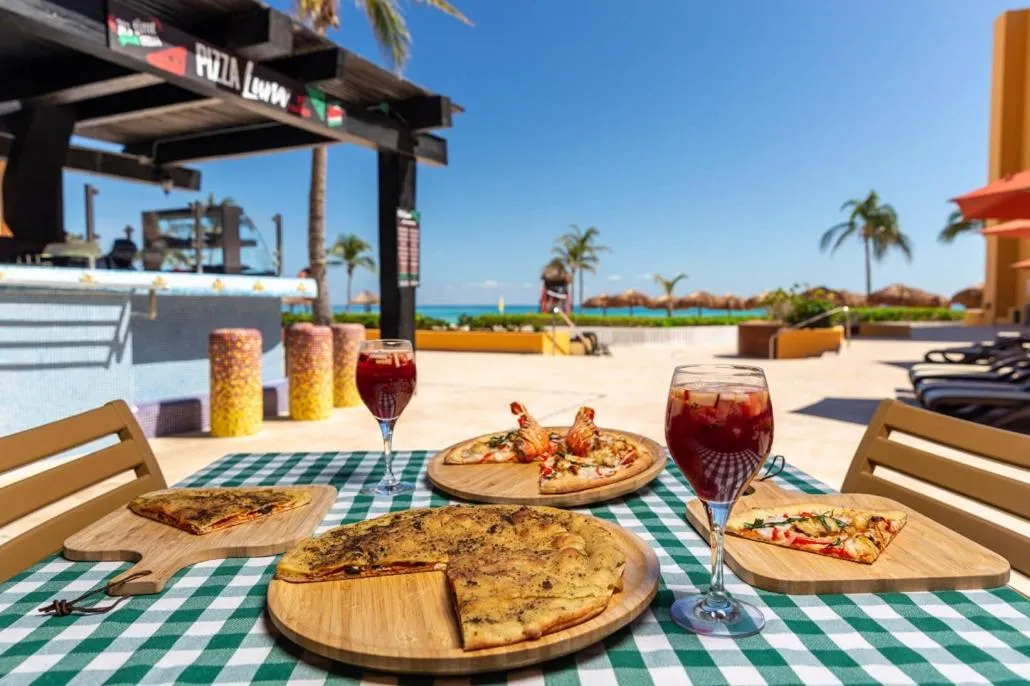 Lounge or bar in The Royal Haciendas Resort & Spa