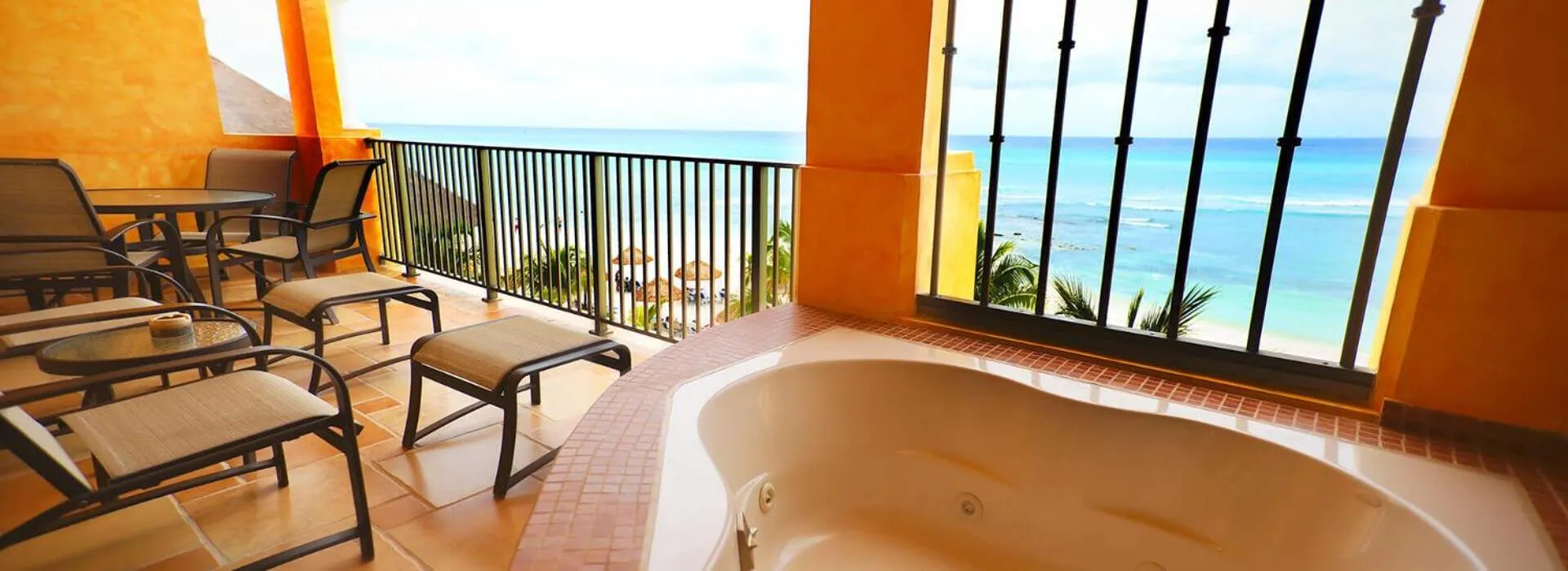 Hot Tub in The Royal Haciendas Resort & Spa