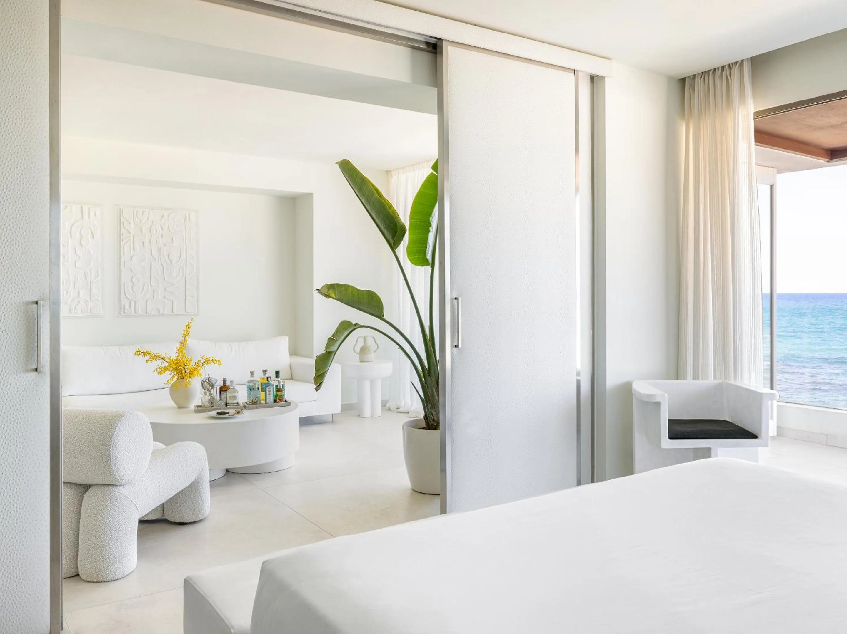 Photo of the whole room, Bed in Amirandes, A Grecotel Resort to Live