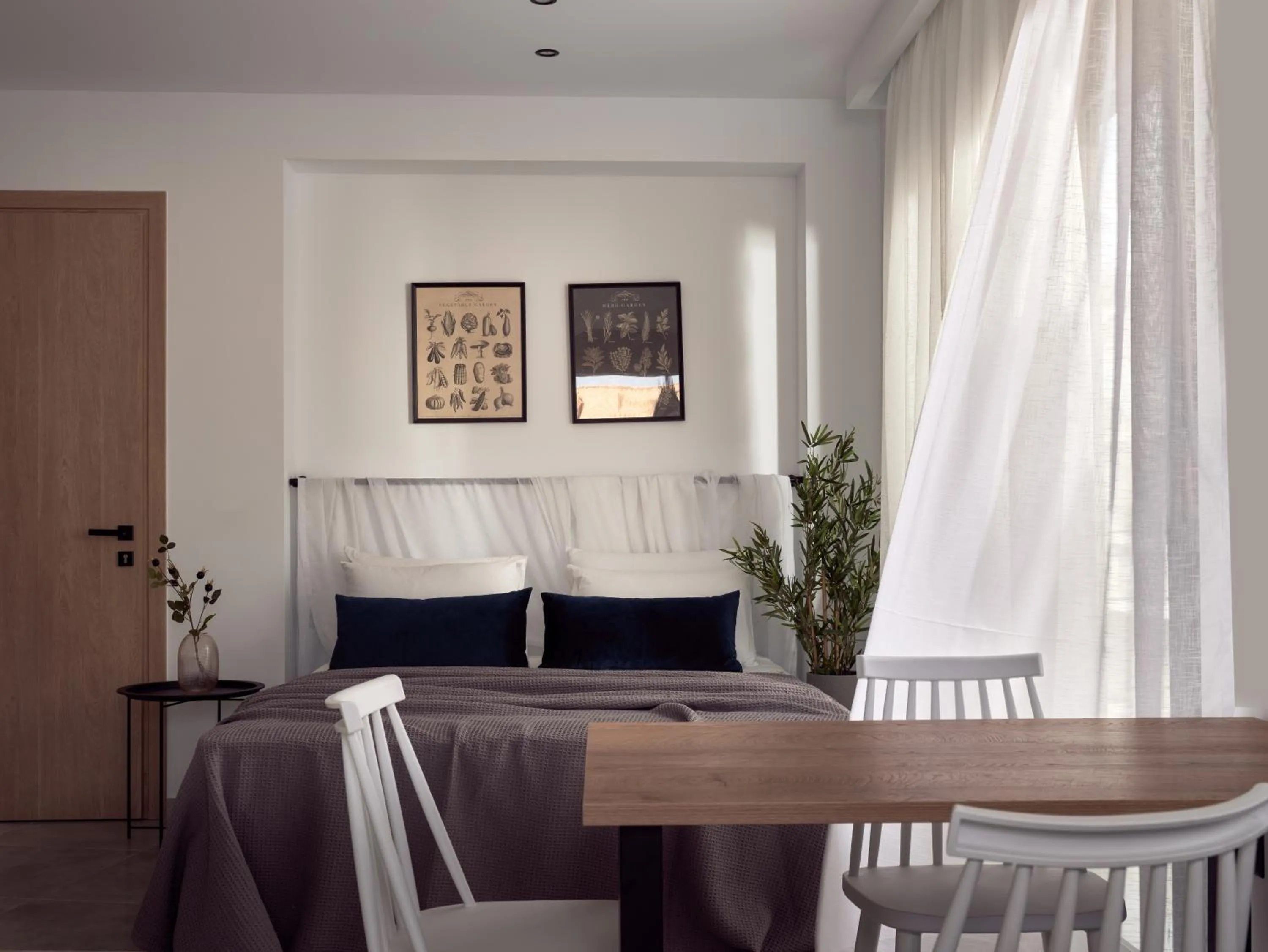 Dining area in Giannoulis City Apartments
