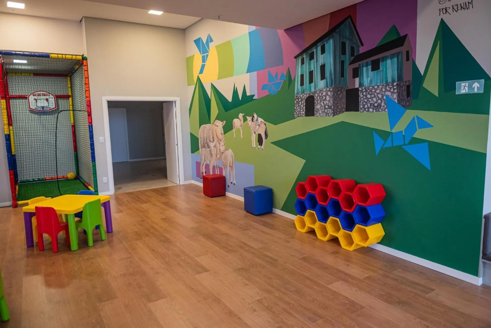 Children play ground in Dall'Onder Planalto Hotel Bento Gonçalves