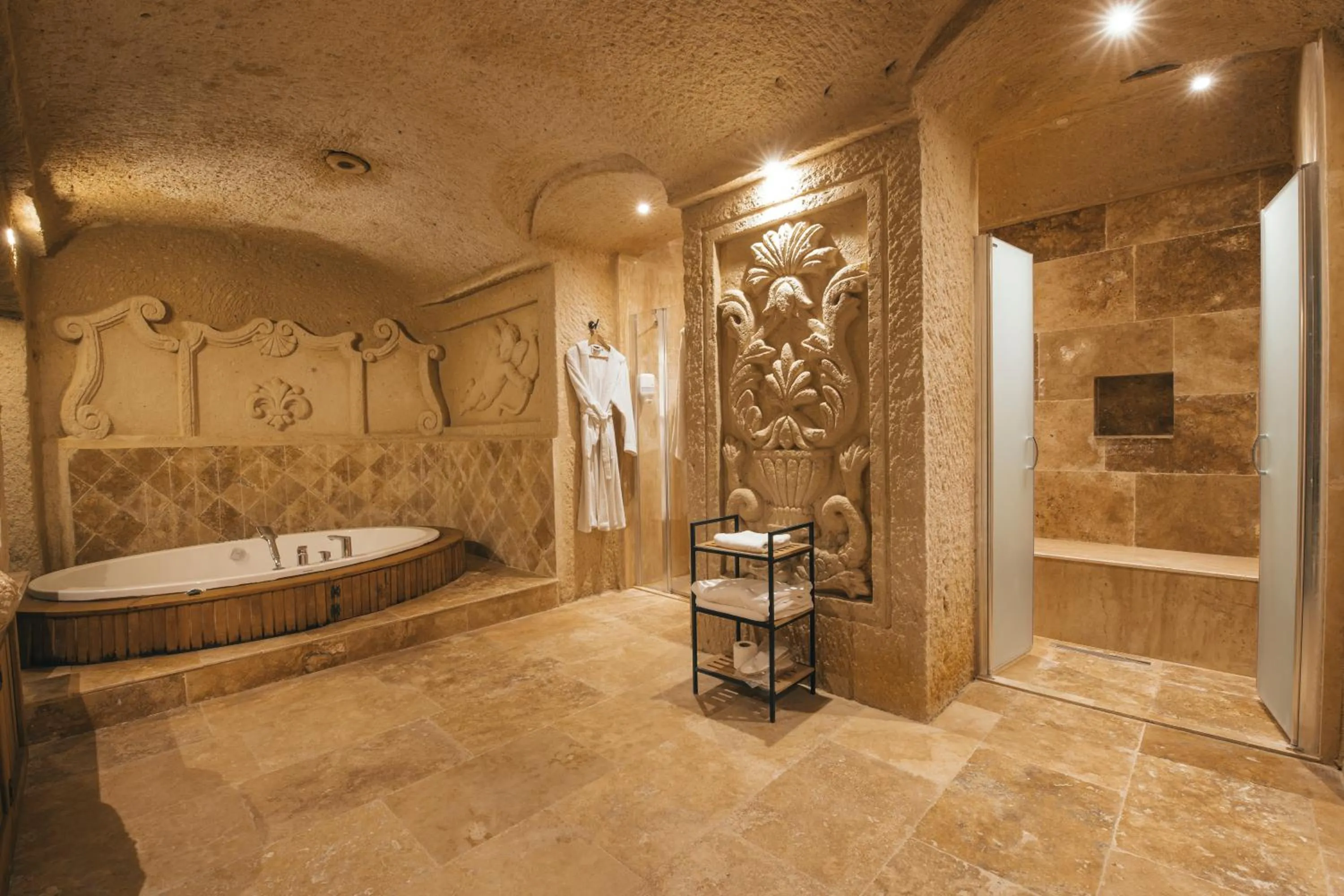 Hot Tub in Harem Suites Cappadocia