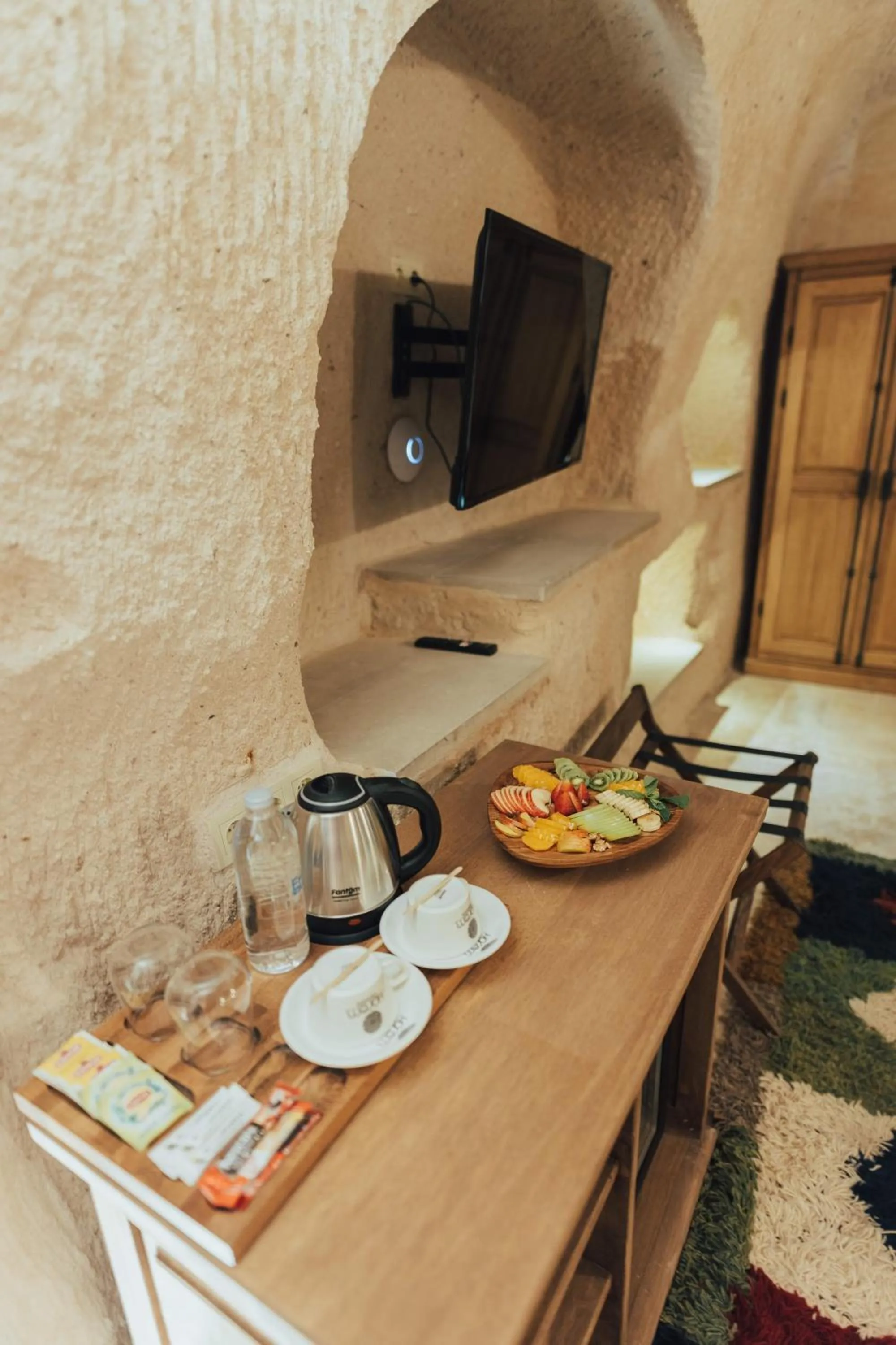 TV and multimedia in Harem Suites Cappadocia