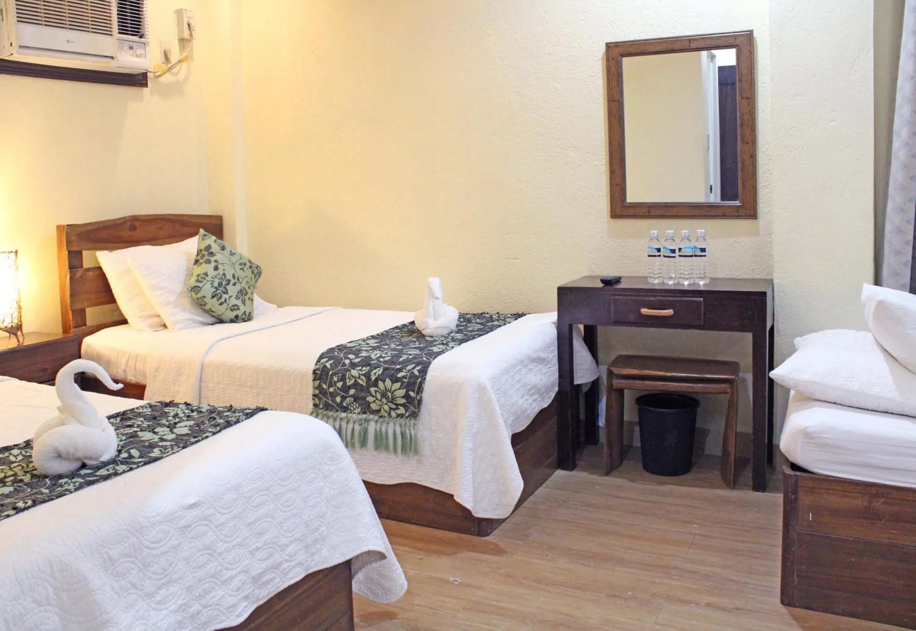 Bed in Balaibinda Lodge