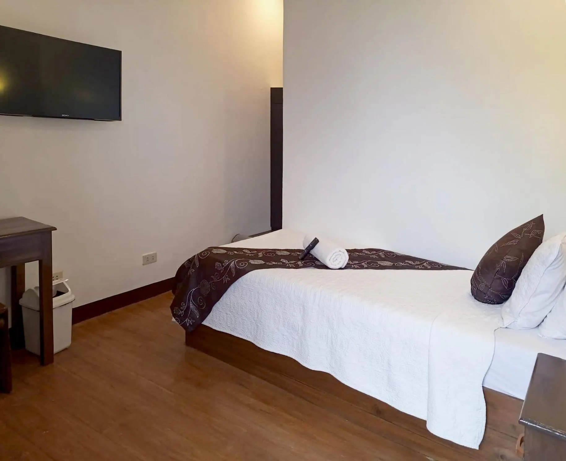 Bed in Balaibinda Lodge