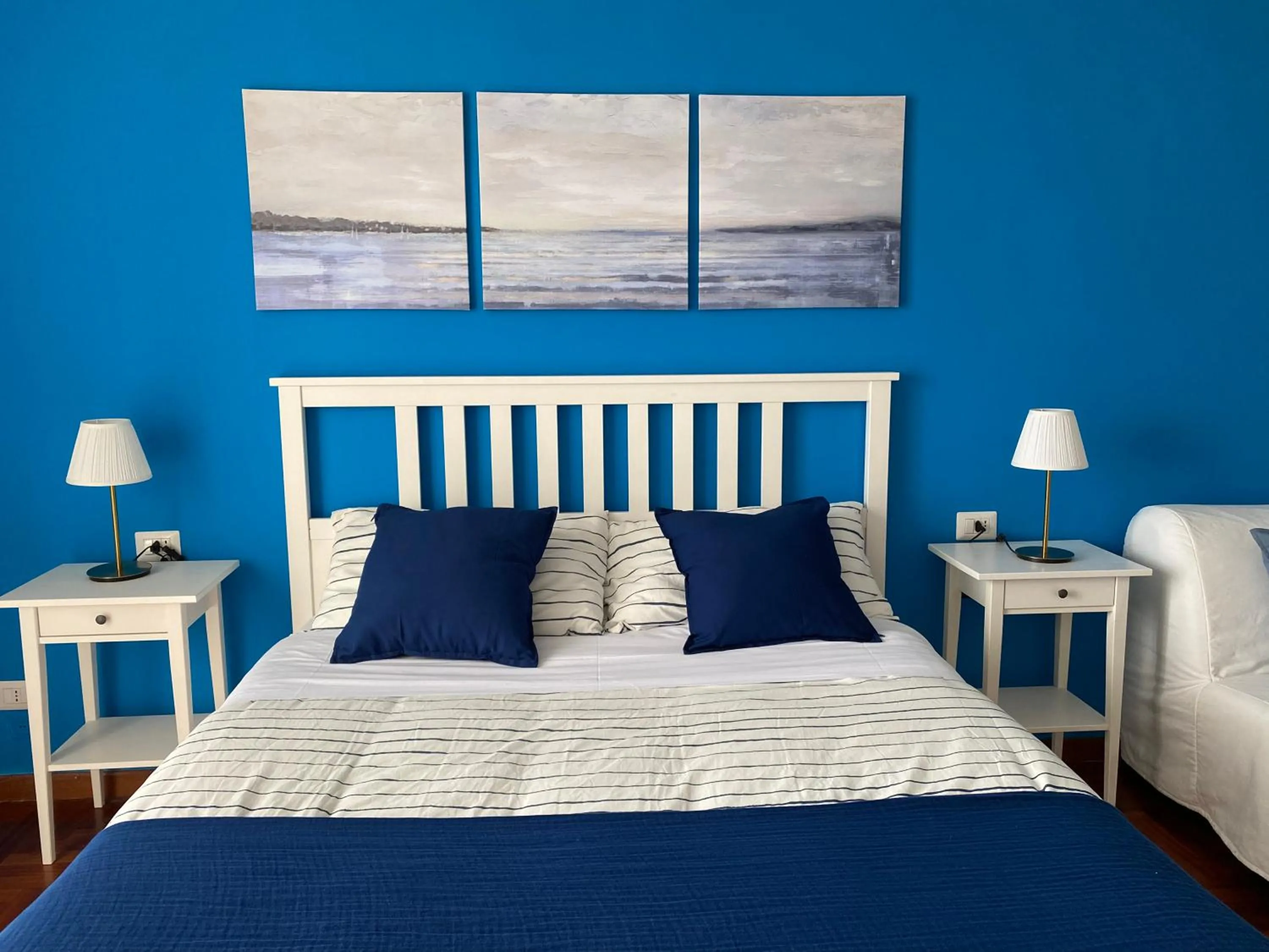 Bed in Pausea Suite