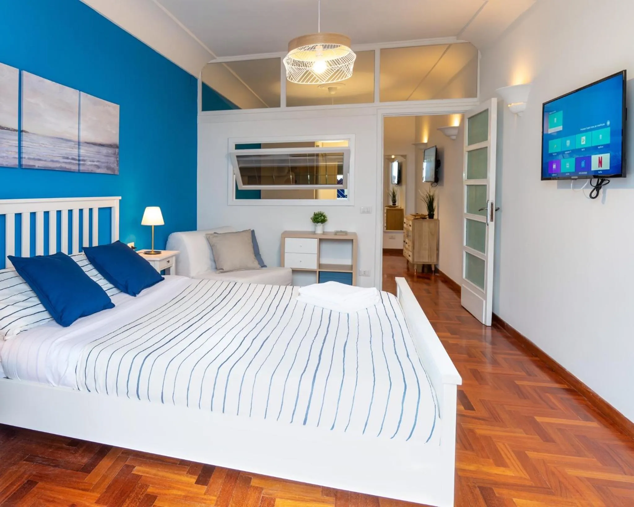 Bed in Pausea Suite