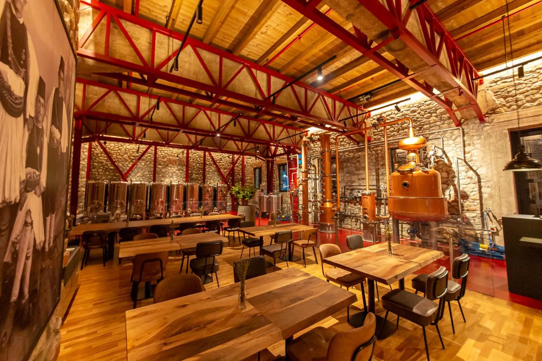 Restaurant/places to eat in Melesin Distillery