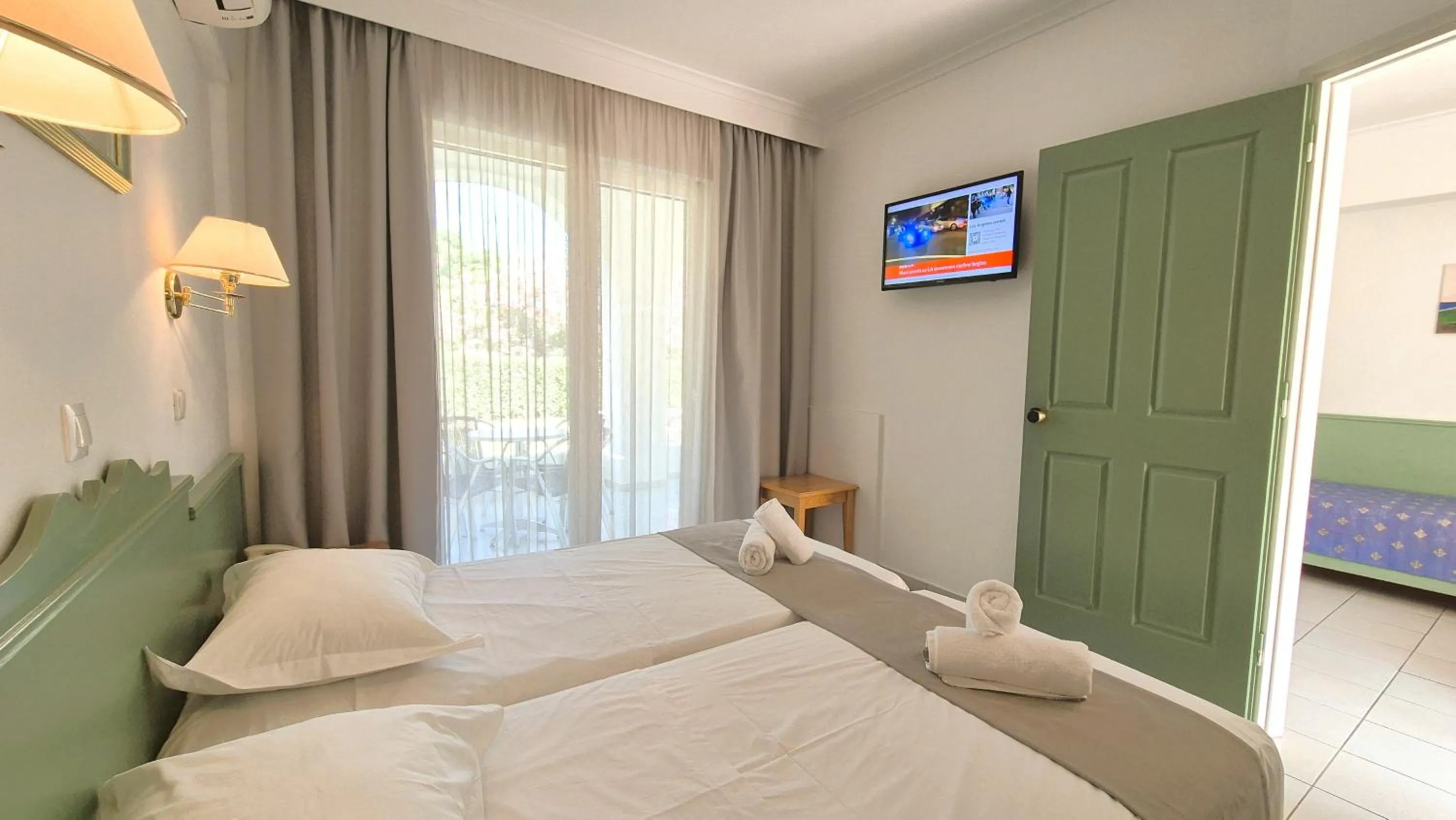 Bedroom, Bed in Andromeda Hotel Apartments