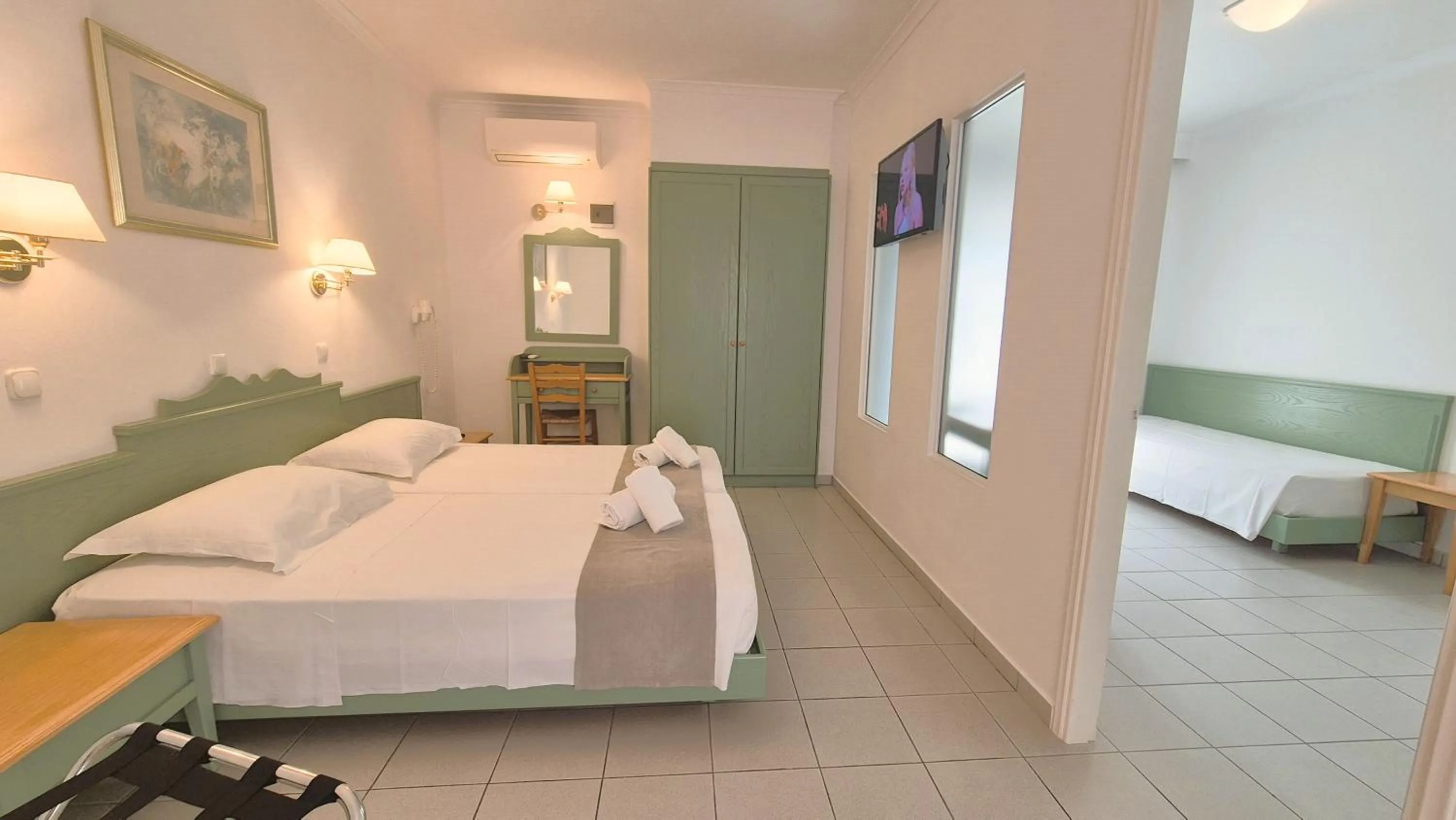 Bed in Andromeda Hotel Apartments