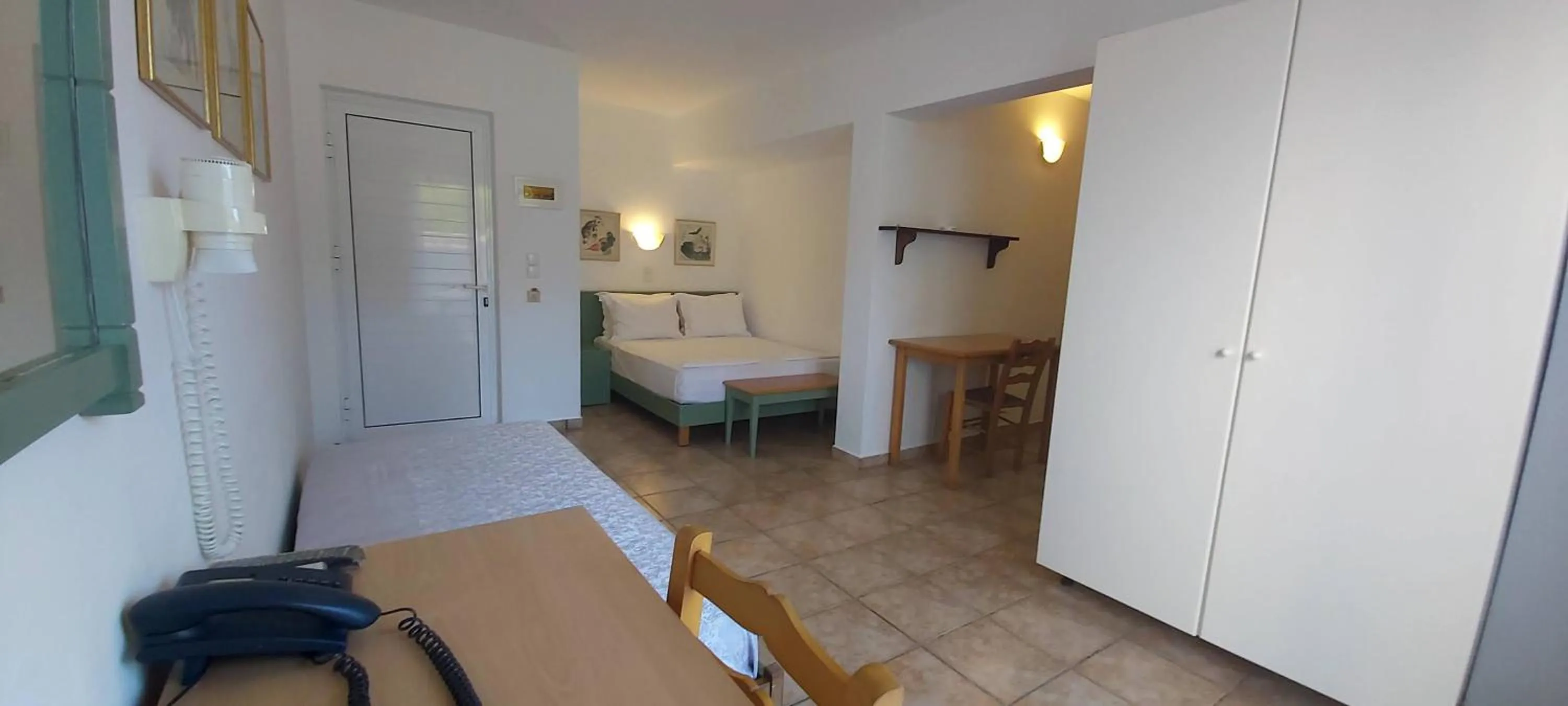 Bed in Andromeda Hotel Apartments