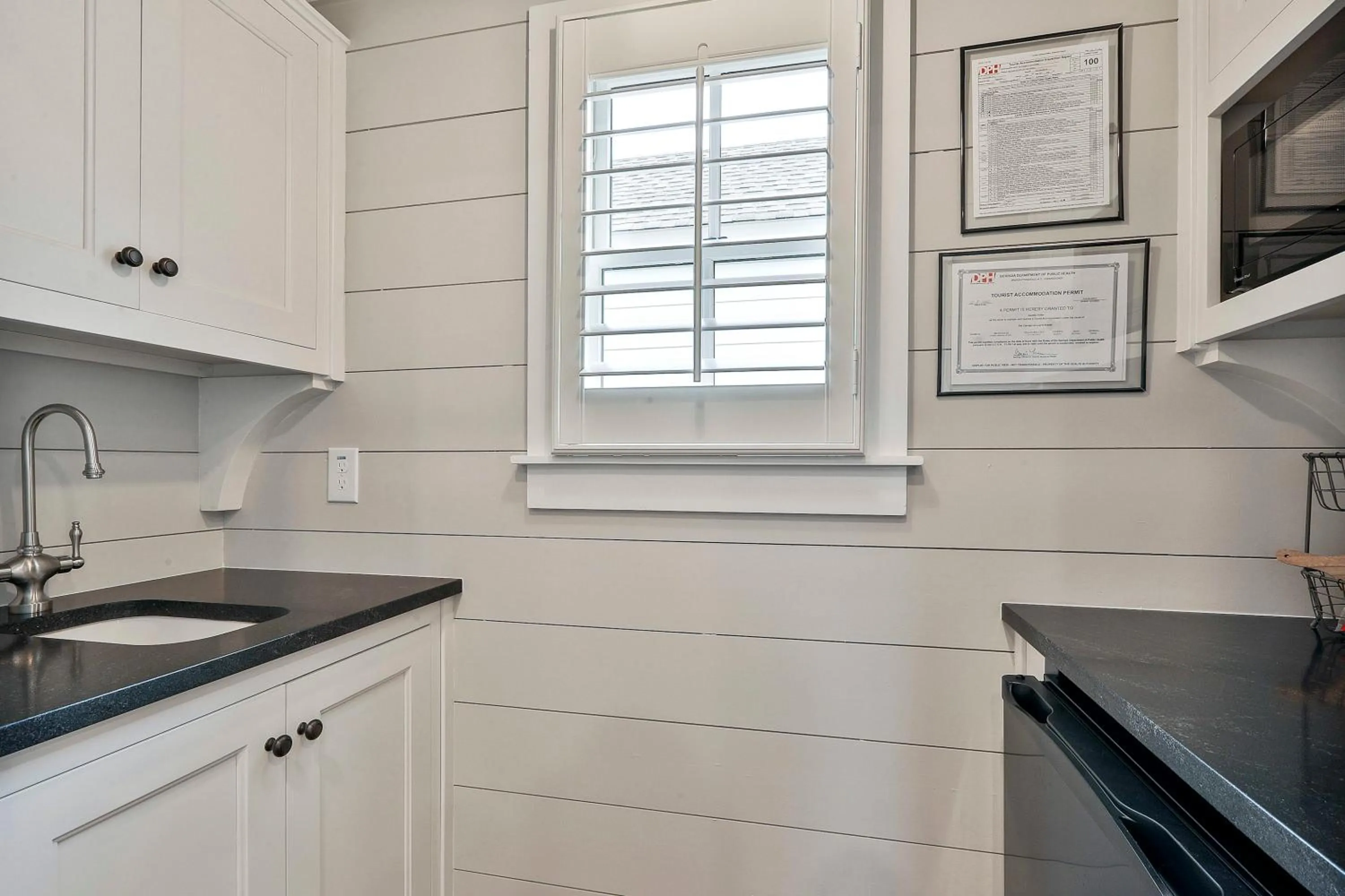 Kitchen or kitchenette in The Cottages at Laurel Brooke