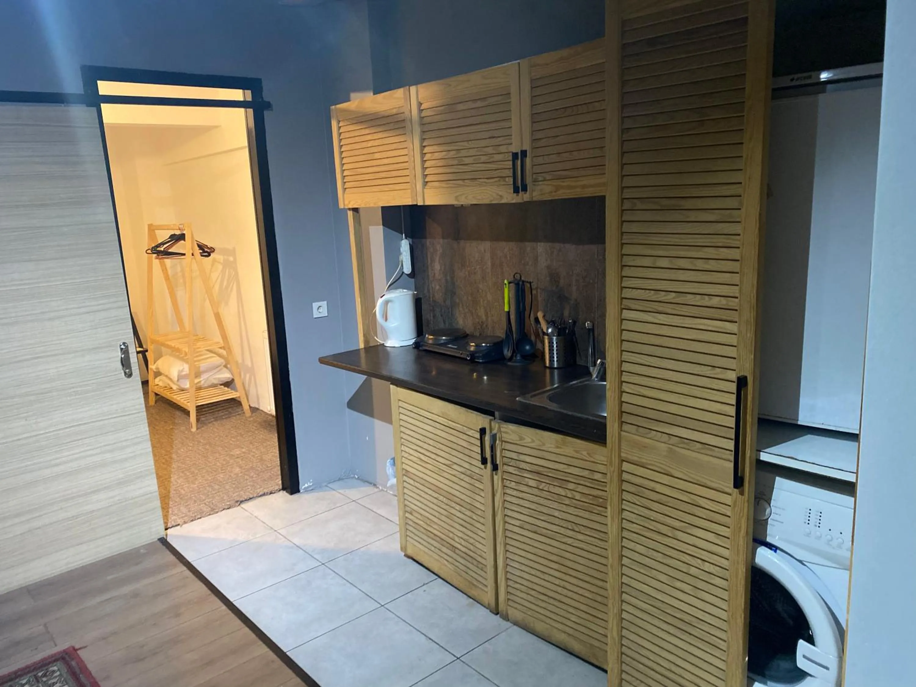 Kitchen or kitchenette in Mara Suite Taxim