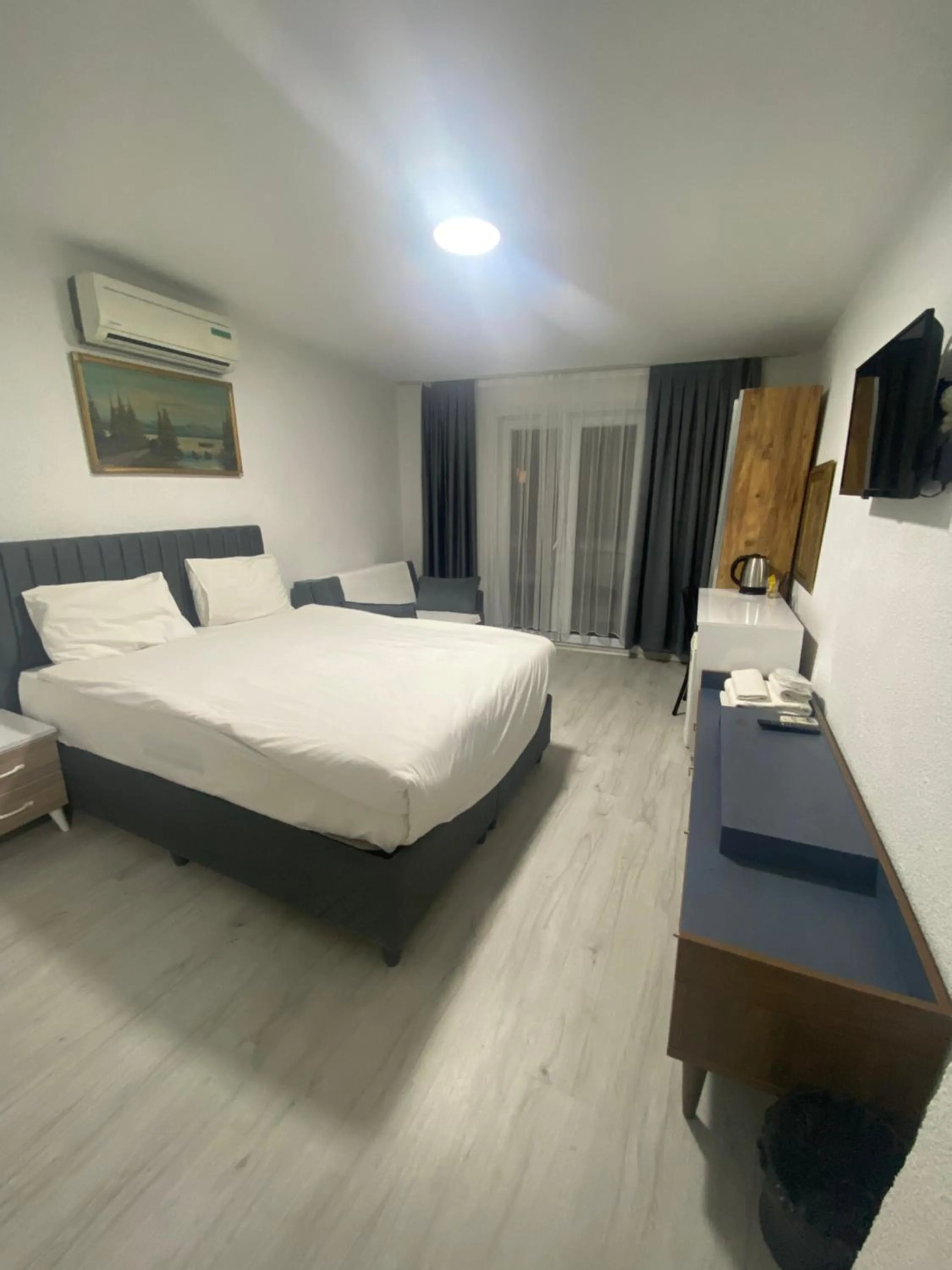 Bed in Mara Suite Taxim