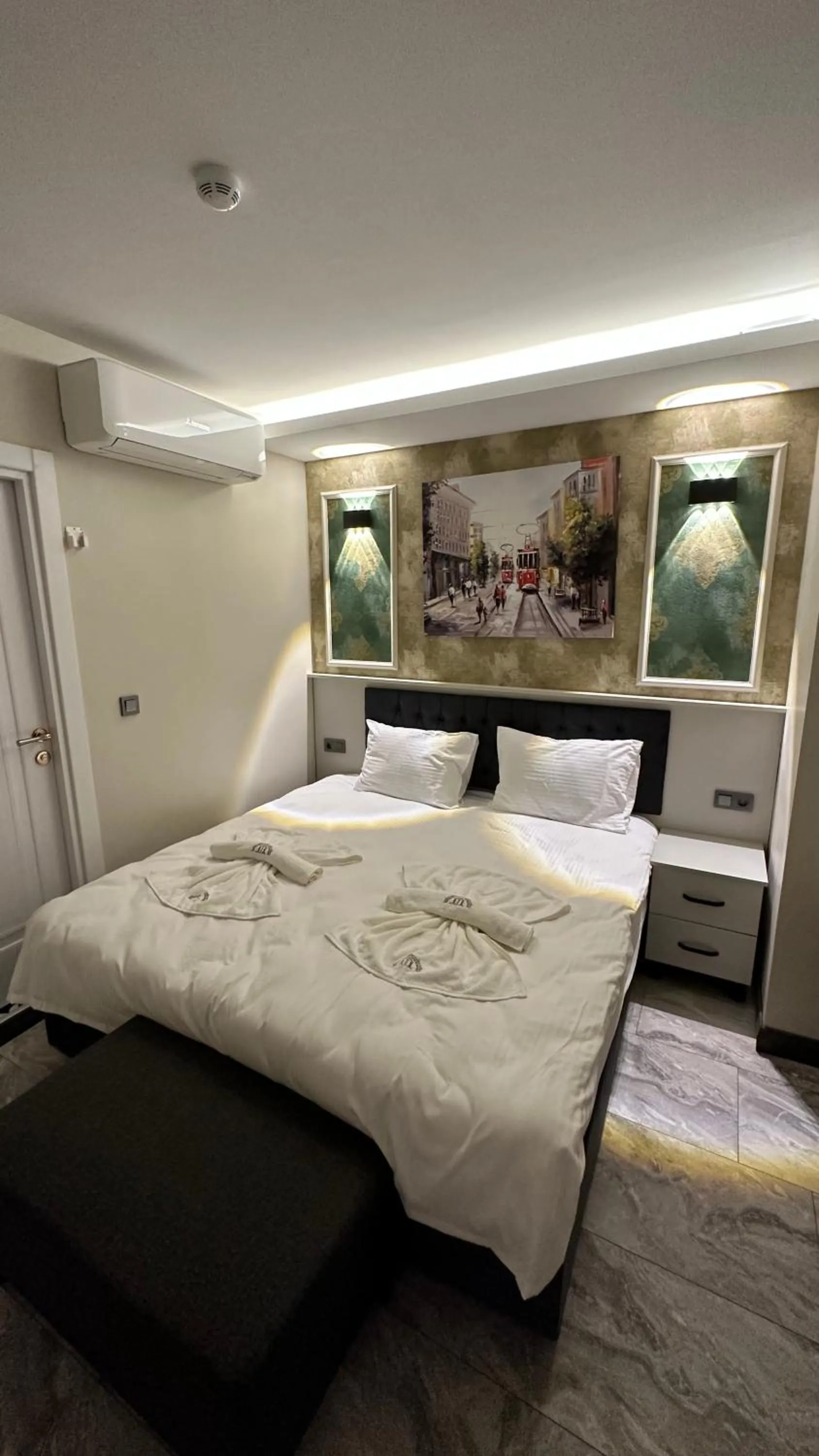 Photo of the whole room, Bed in Mar Boutique Apartment