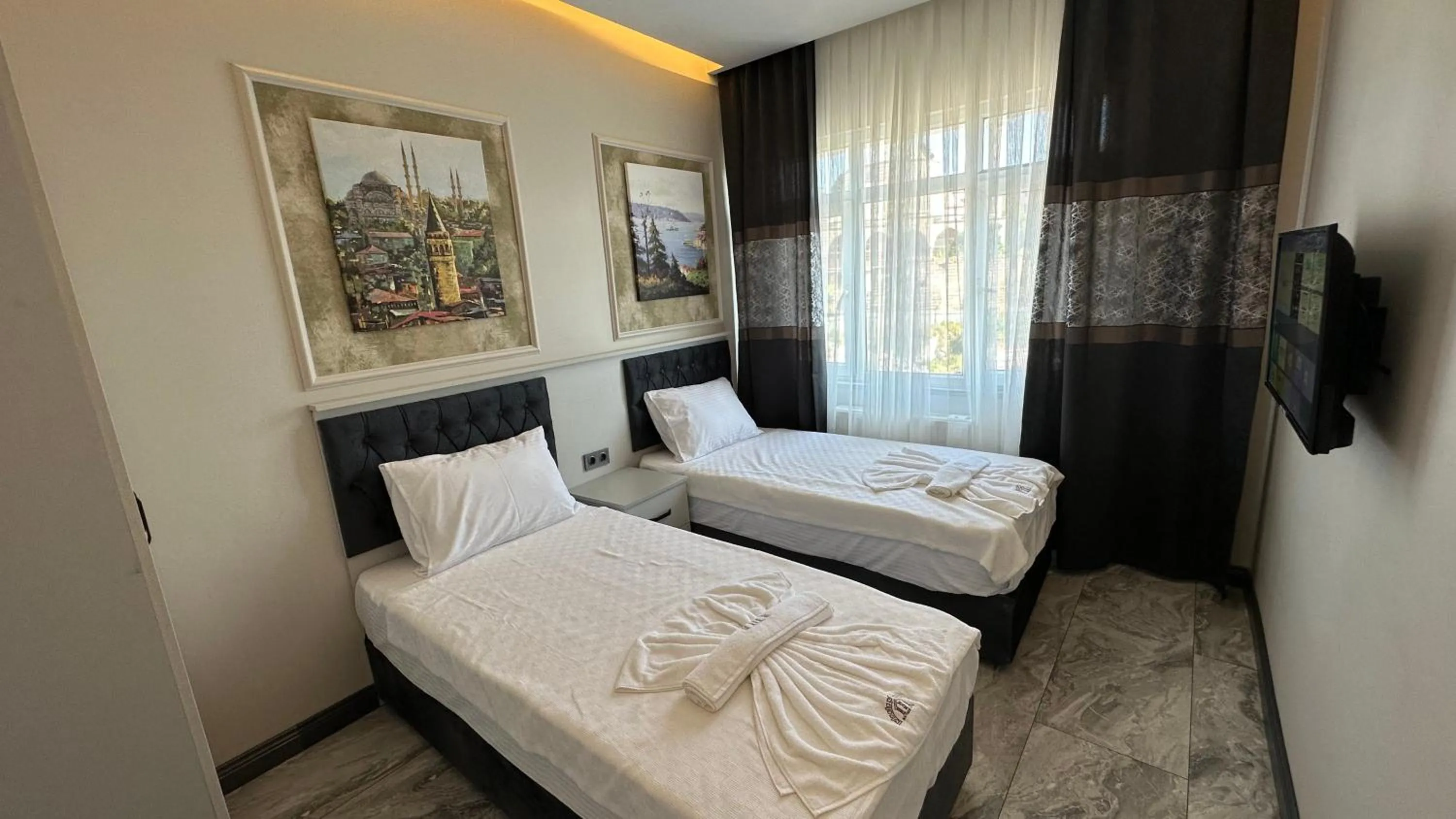 Photo of the whole room, Bed in Mar Boutique Apartment