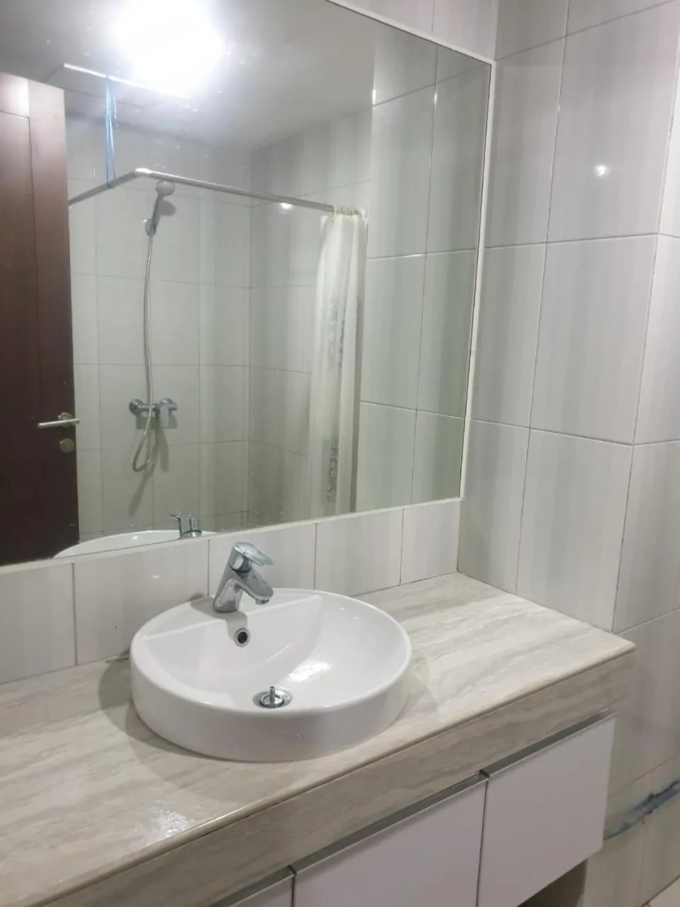 One-Bedroom Apartment in Galeri Ciumbuleuit Apartment 2 By Gezonder