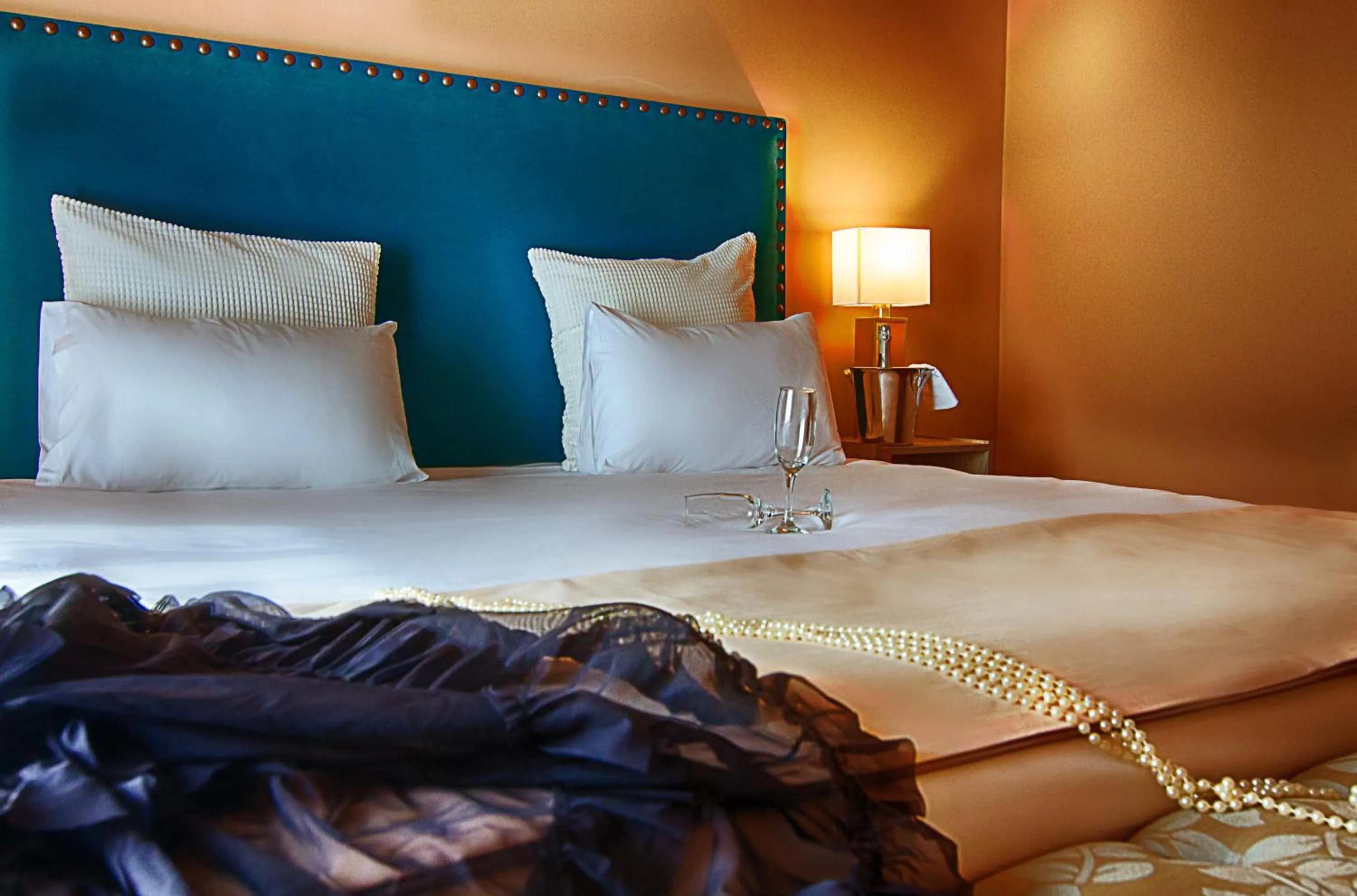 Bedroom, Bed in Galaxy Hotel