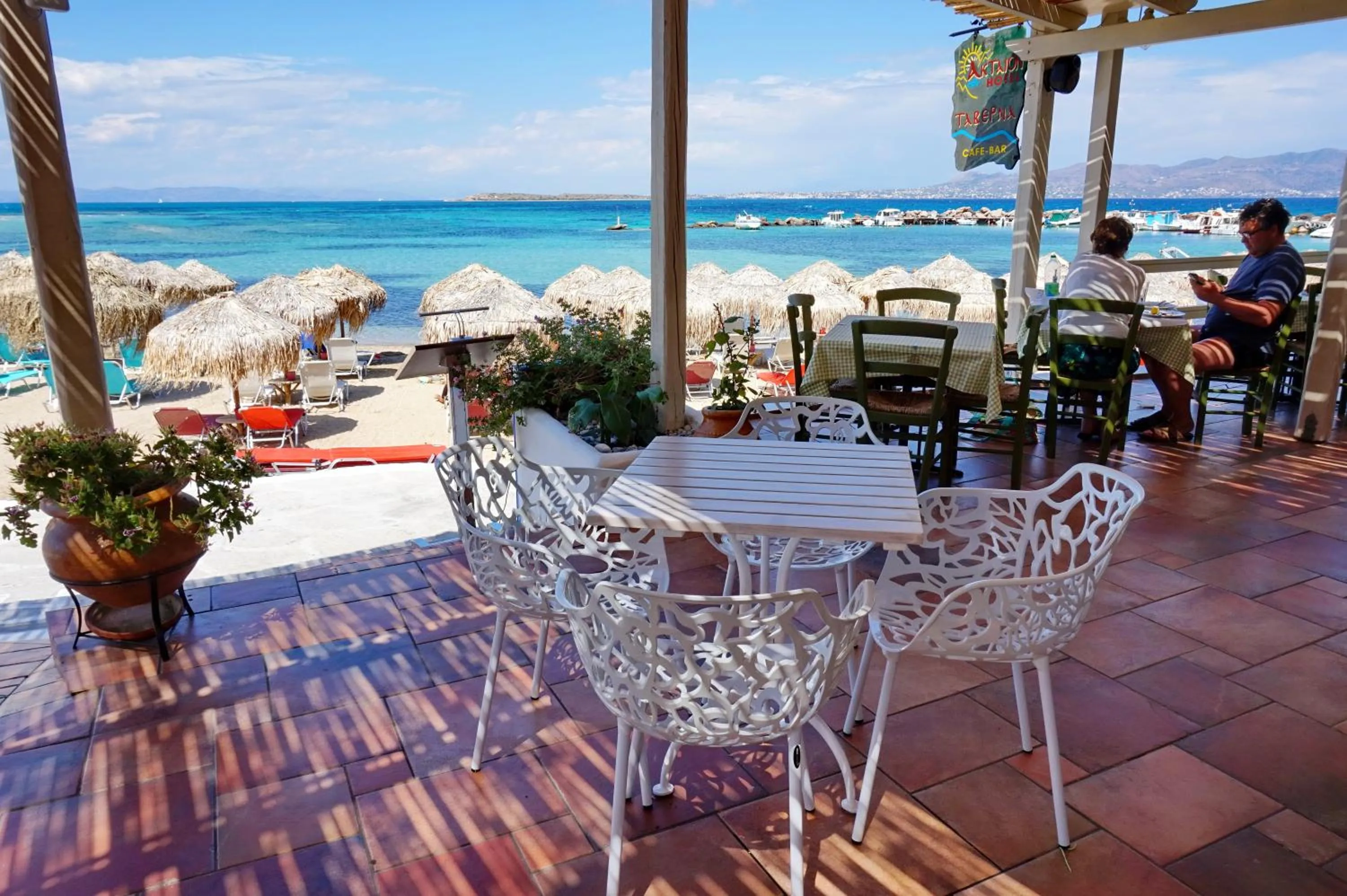 Restaurant/places to eat in Aktaion Beach Boutique Hotel & Spa