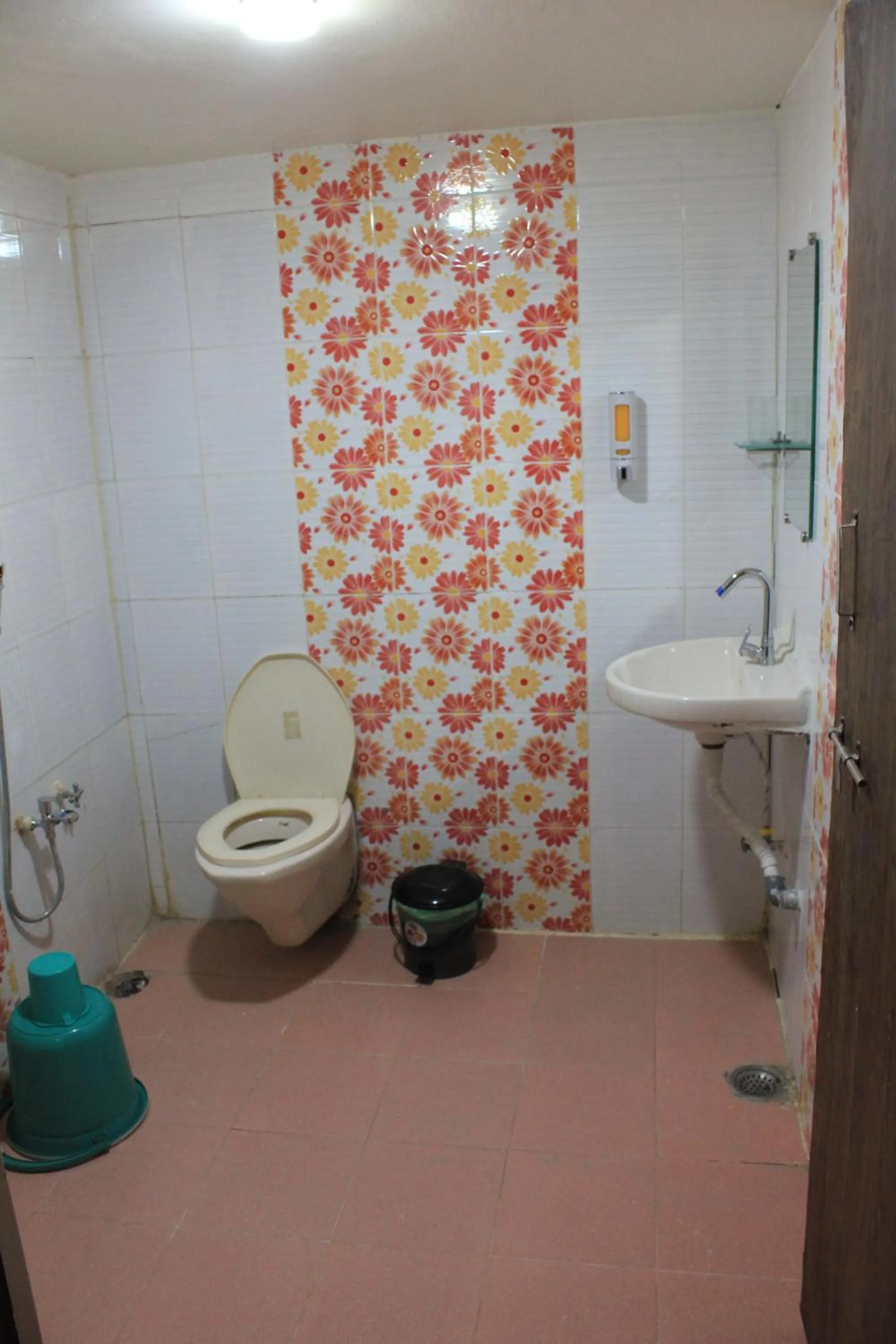 Toilet in Avadale Tadoba - Stag Groups Not Allowed