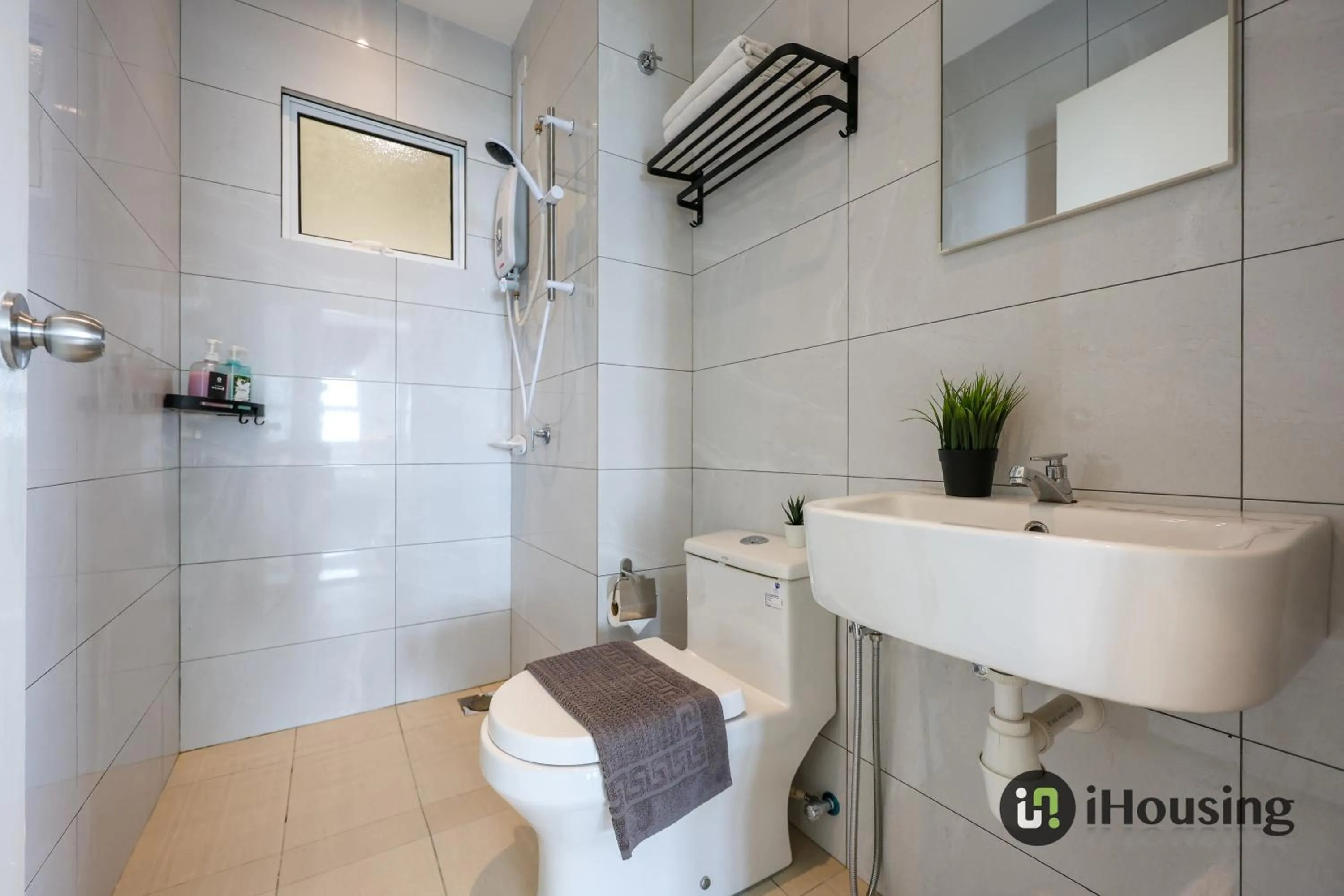 Amber Cove Melaka Premium By I Housing