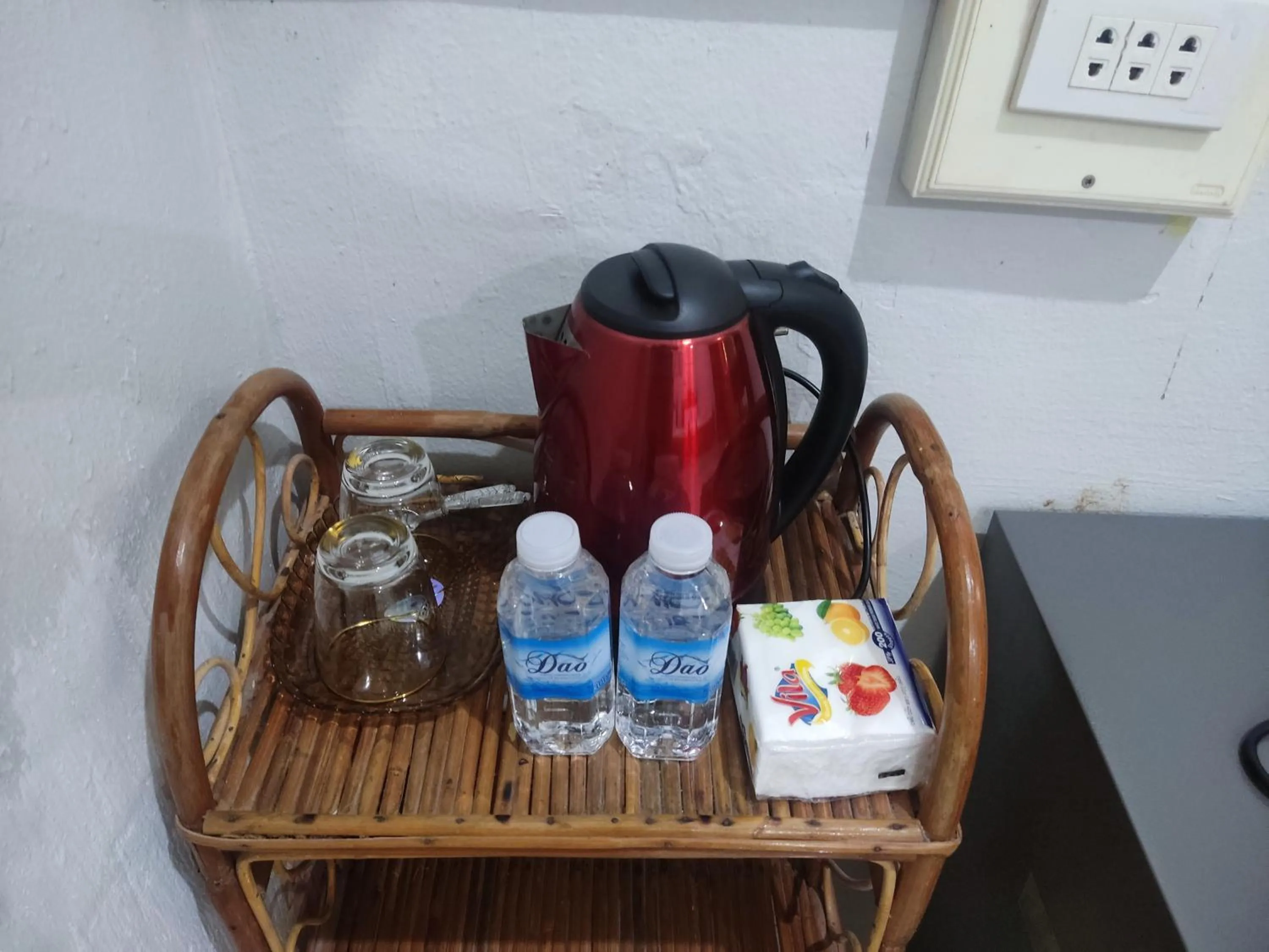 Coffee/tea facilities in Erawan Guesthouse