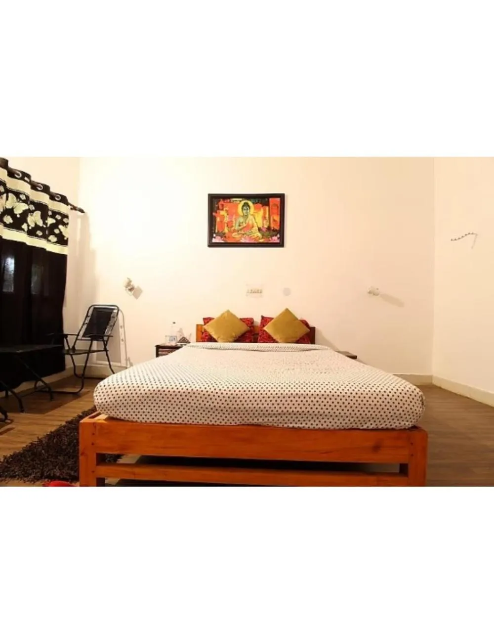 TV and multimedia, Bed in Tigers Villa, Tala Bandhavgarh