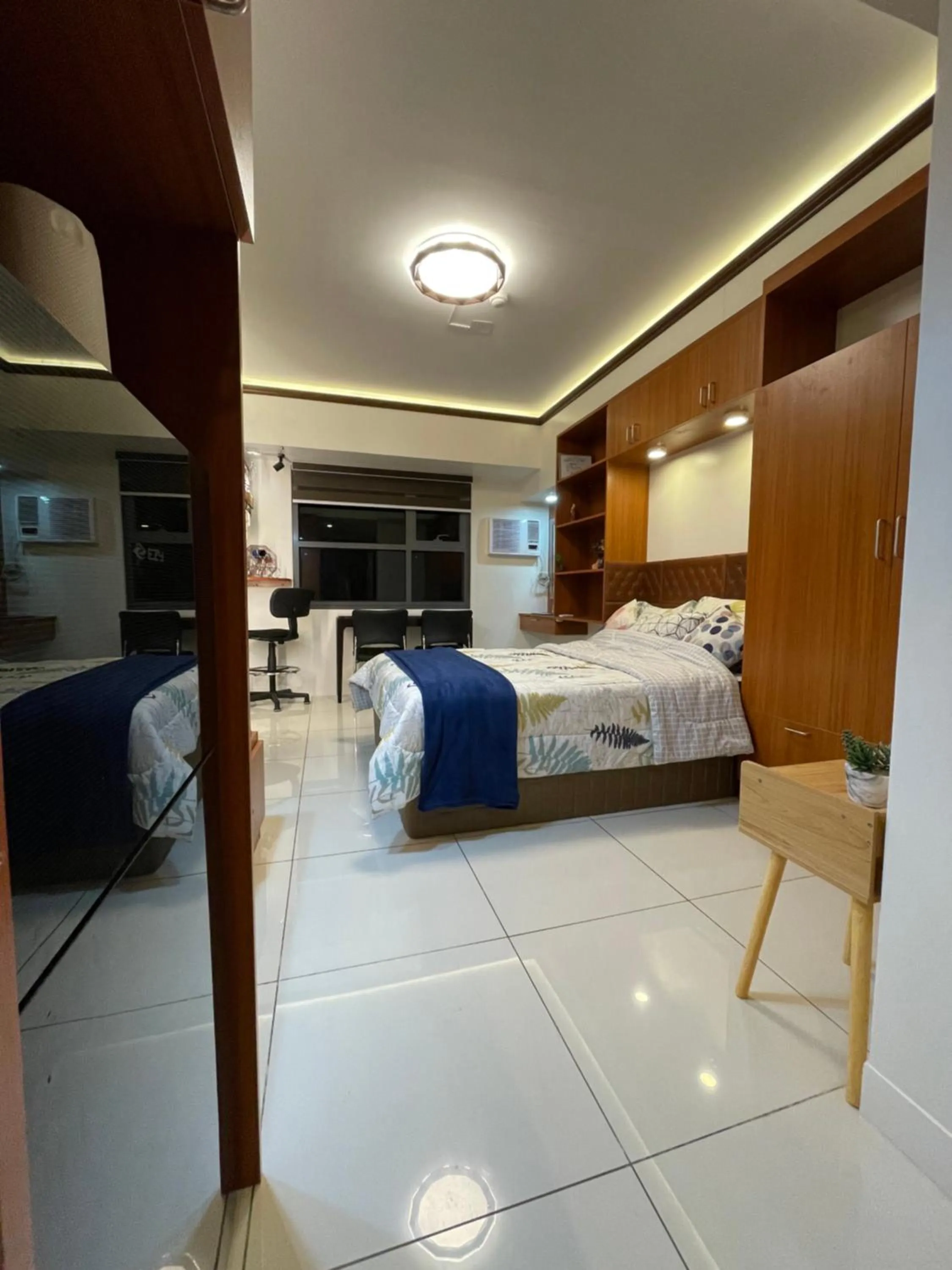 Property building, Bed in Cozy Studio at Horizon 101