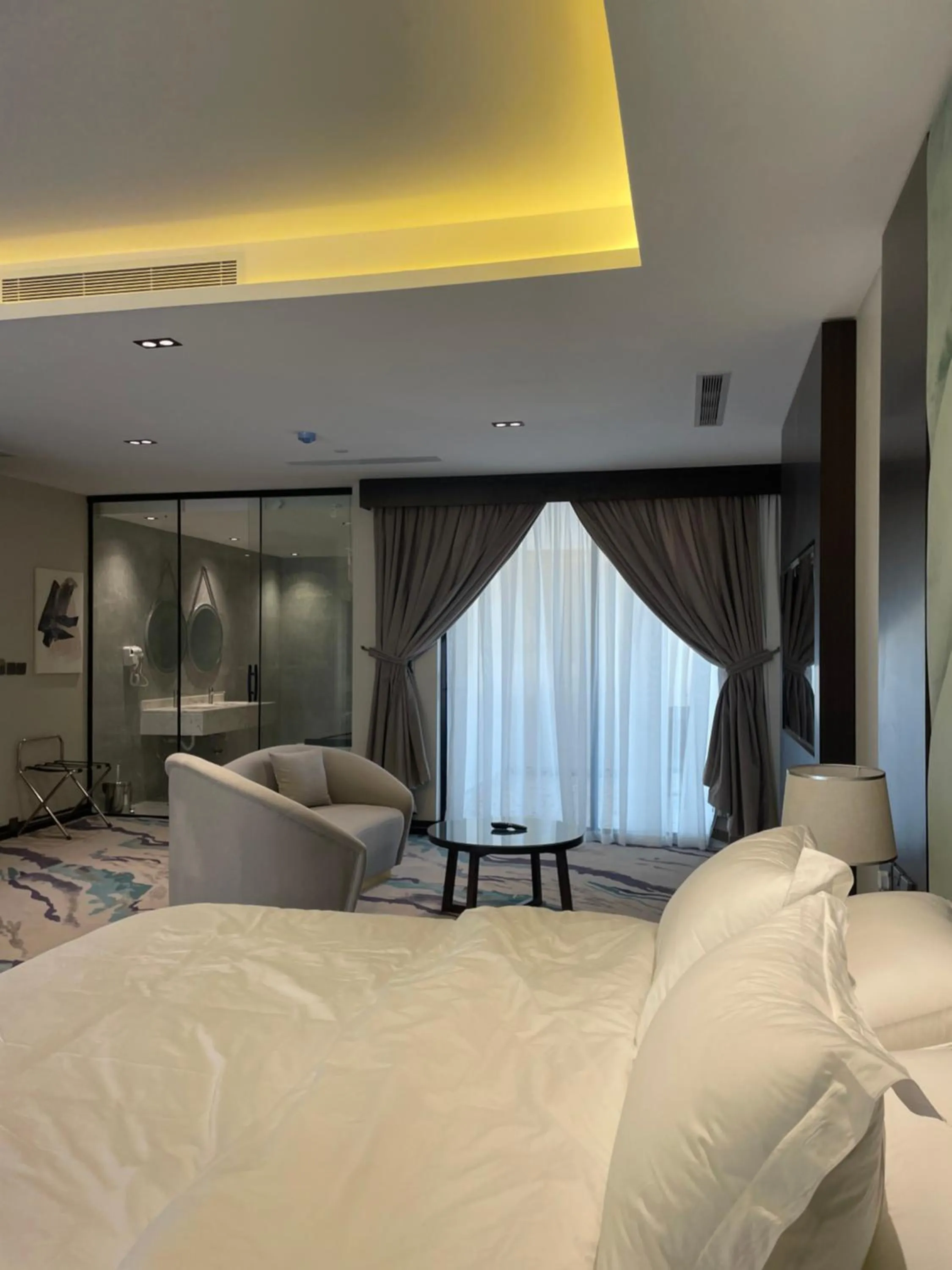 Bed in Al Wateen Hotel