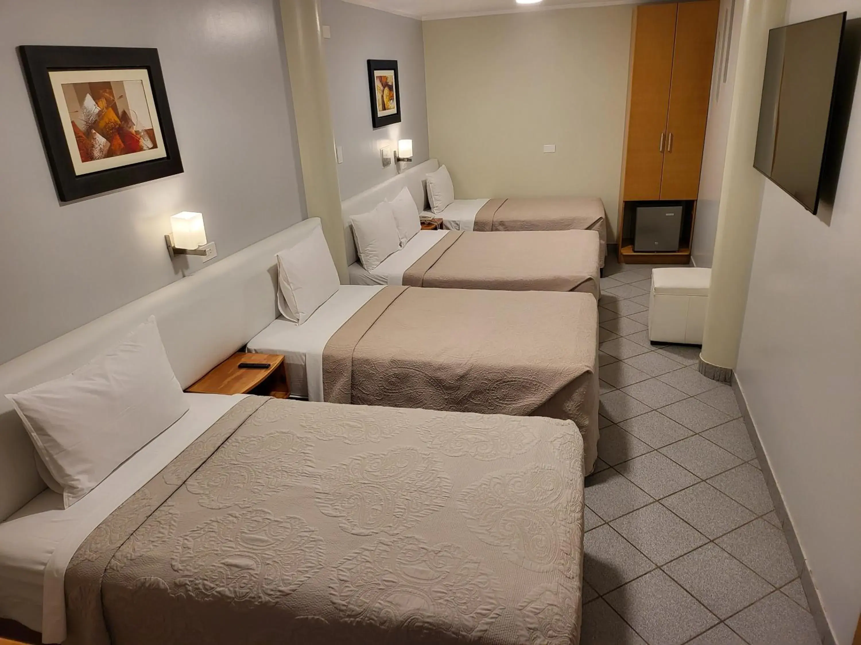 Basic Triple Room in Hotel Punta Rocas - Huacho Basic Triple Room in Hotel Punta Rocas - Huacho