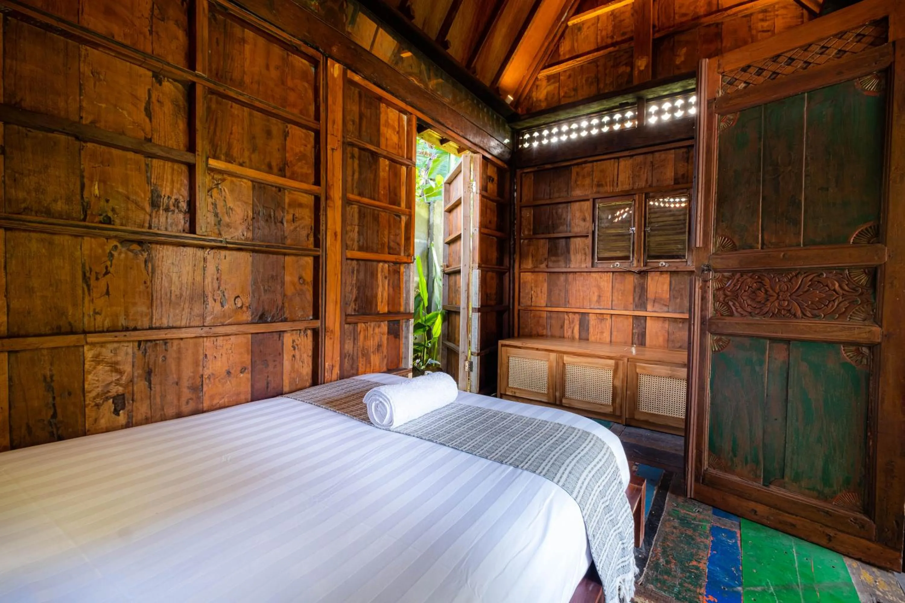 Bed in Kubu Kirana by Supala