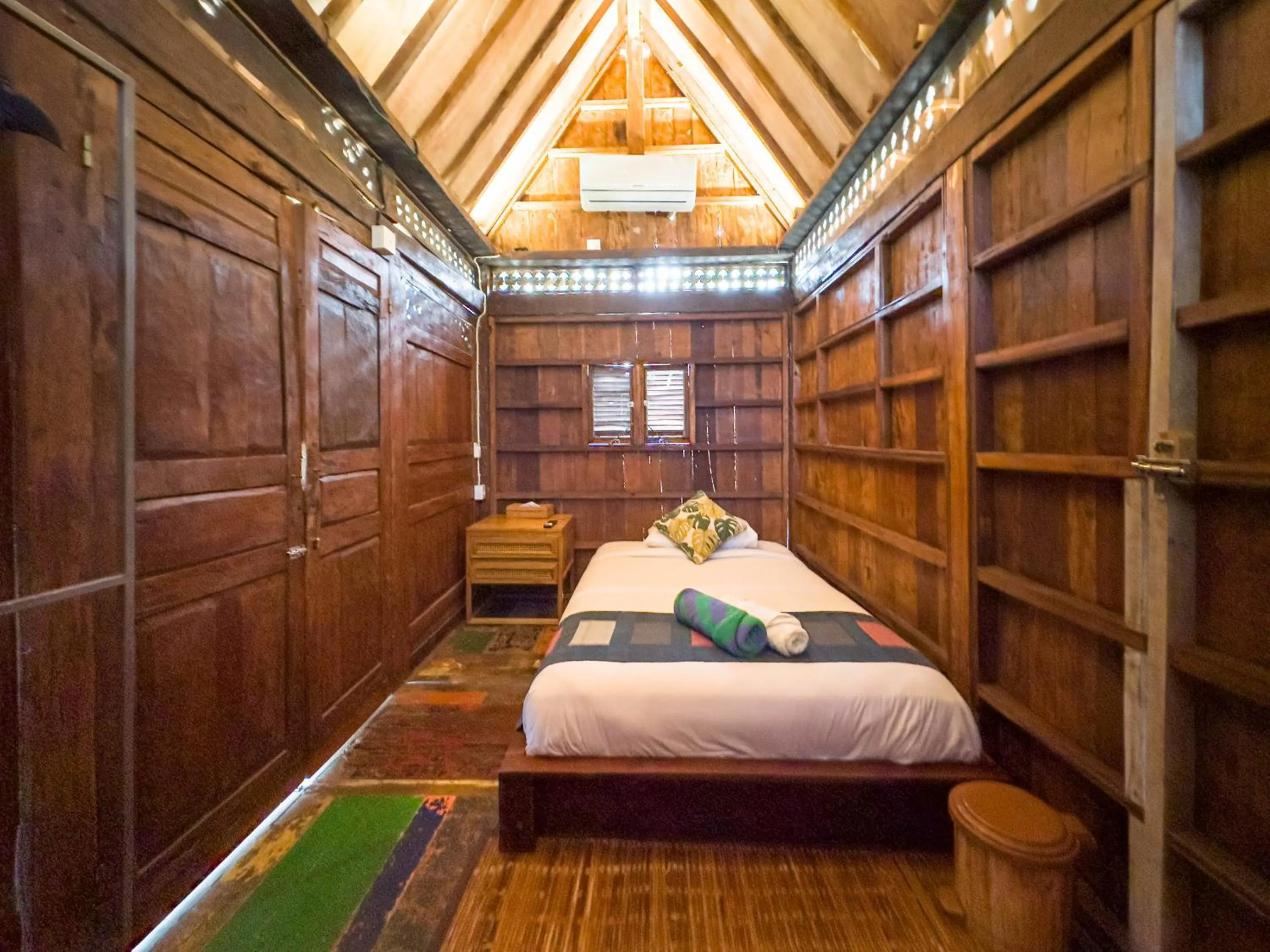 Bedroom, Bed in Kubu Kirana by Supala