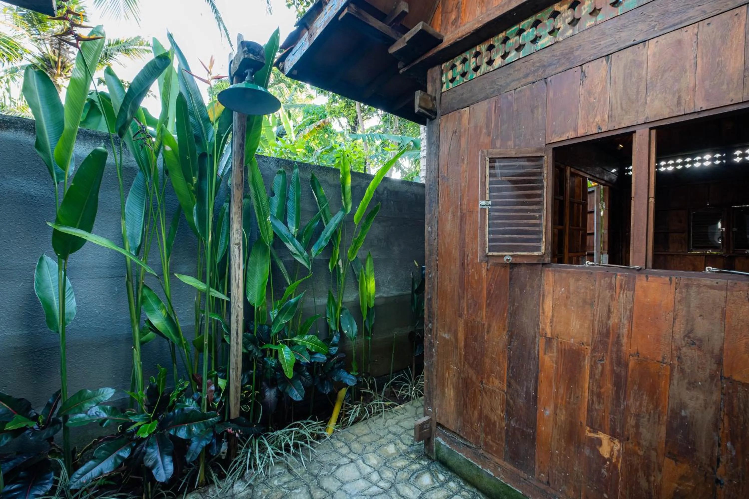 Garden view in Kubu Kirana by Supala