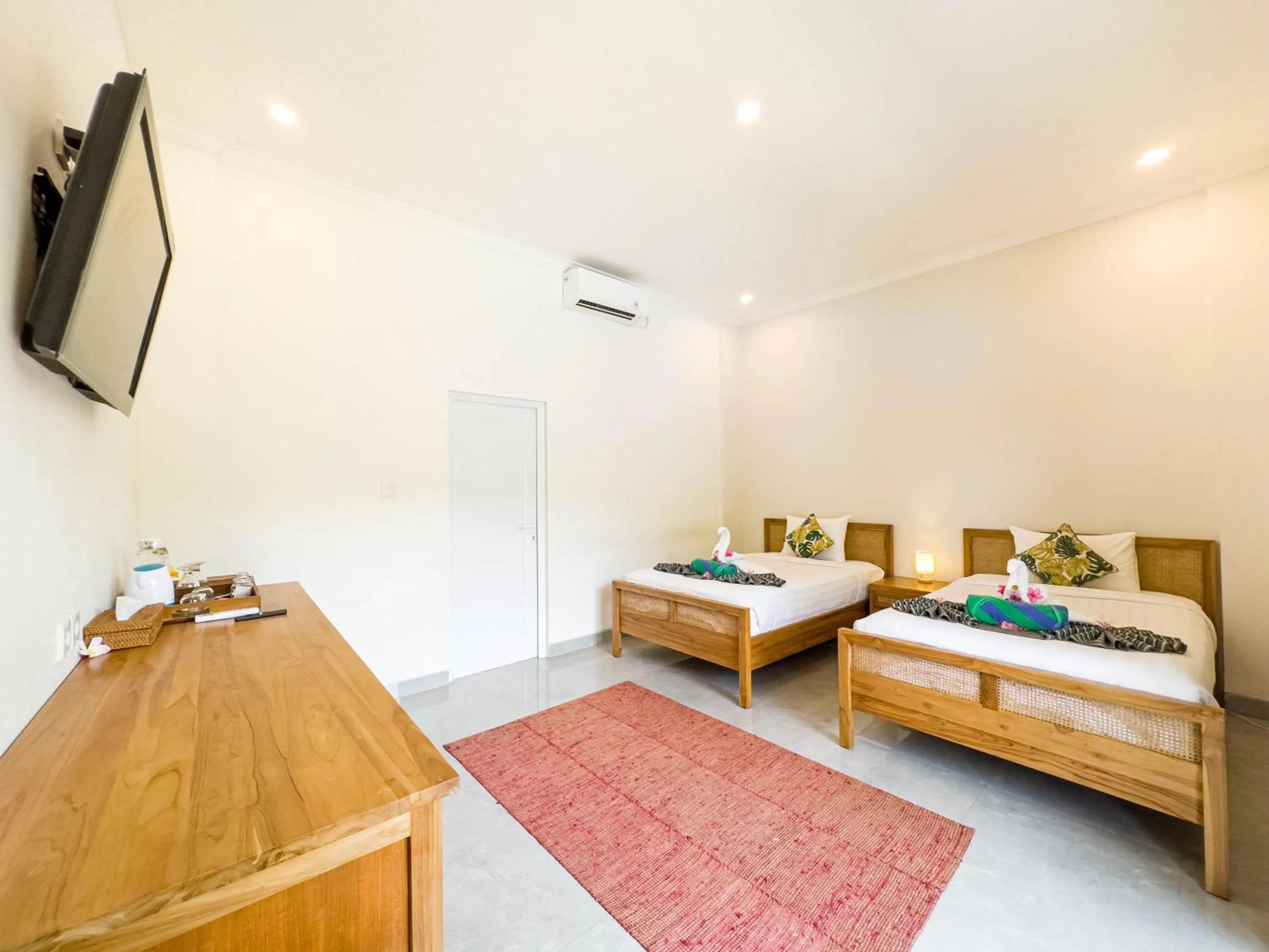 Bedroom, Bed in Kubu Kirana by Supala