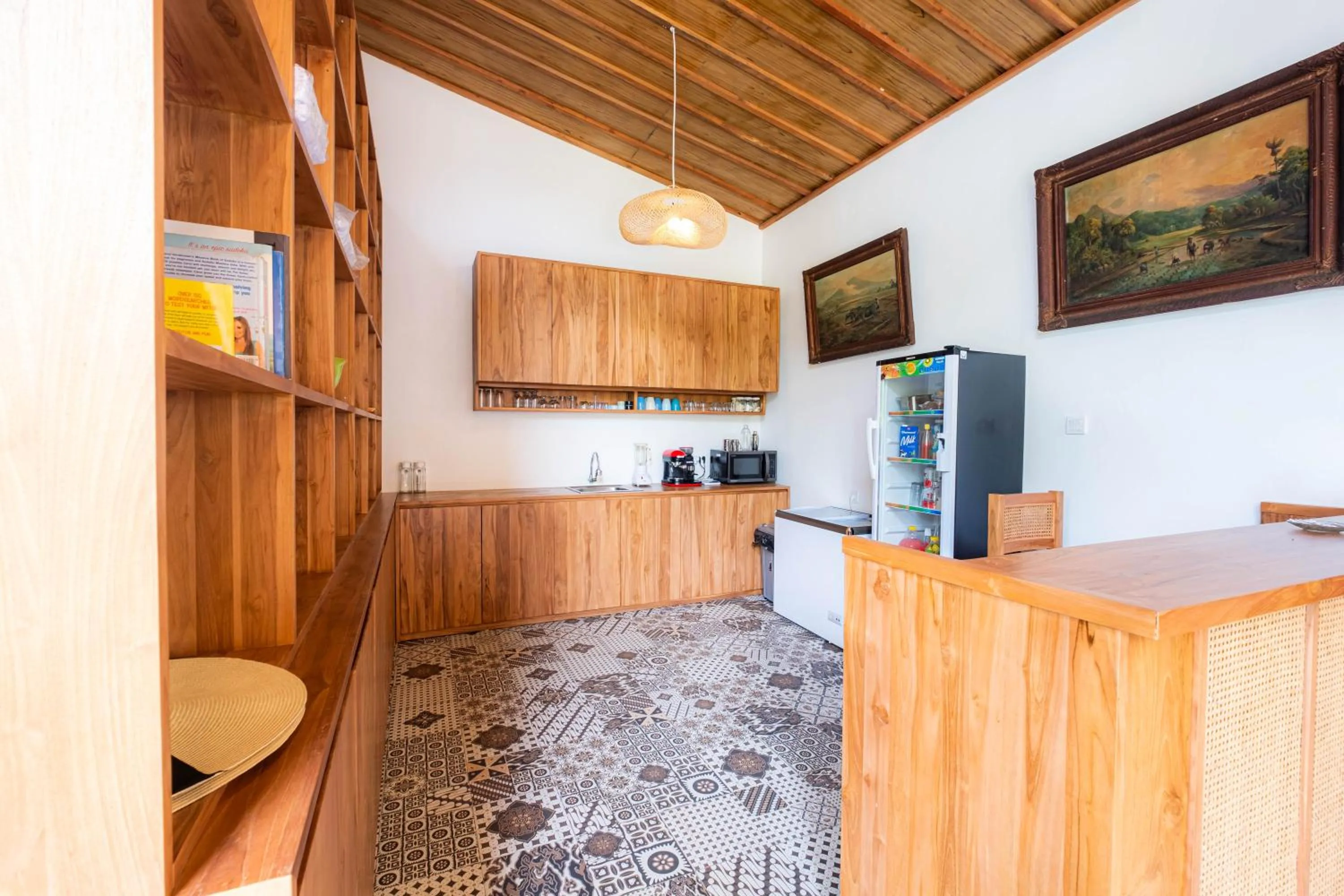 Kitchen or kitchenette in Kubu Kirana by Supala