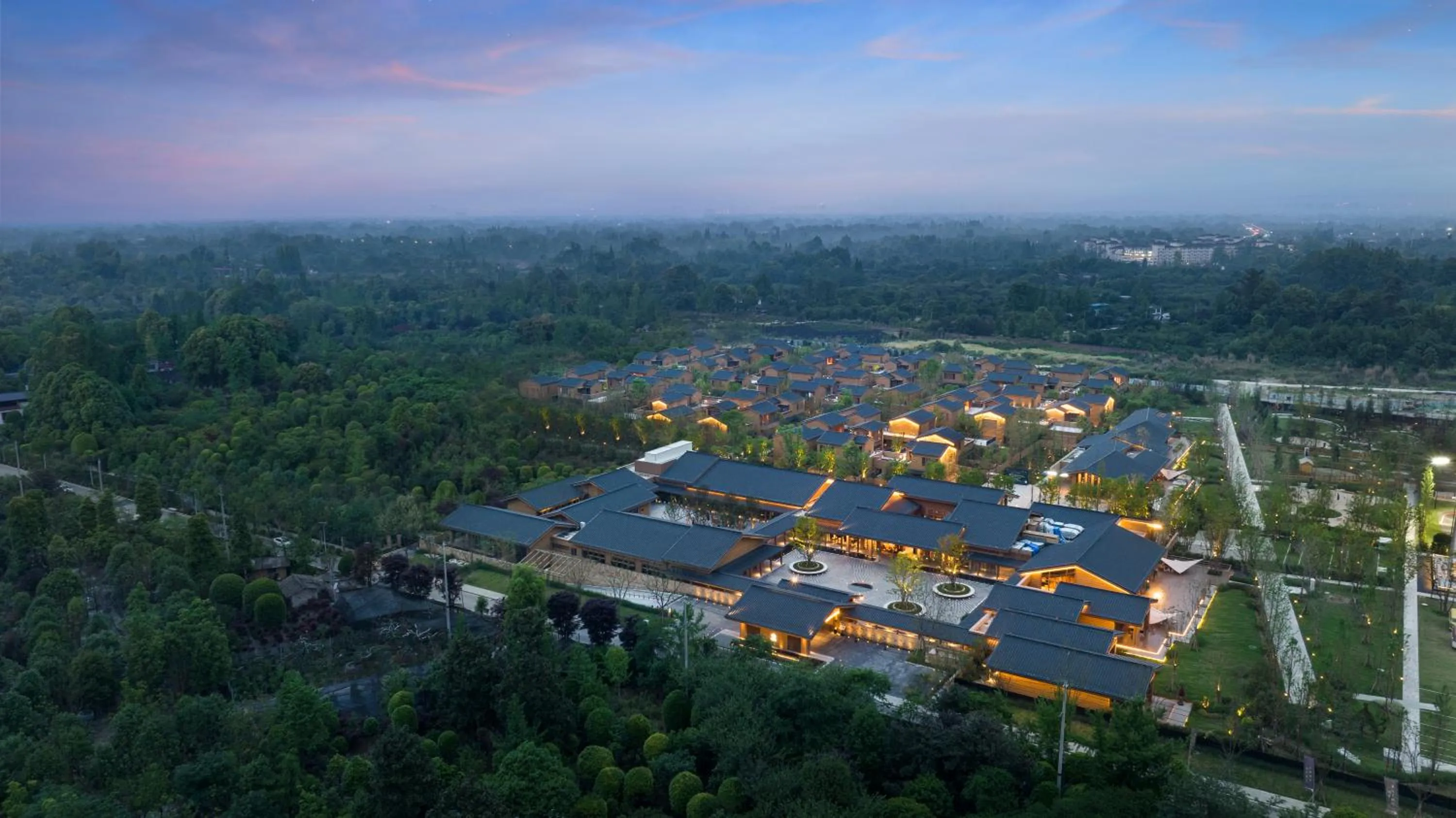 Angsana Chengdu Wenjiang