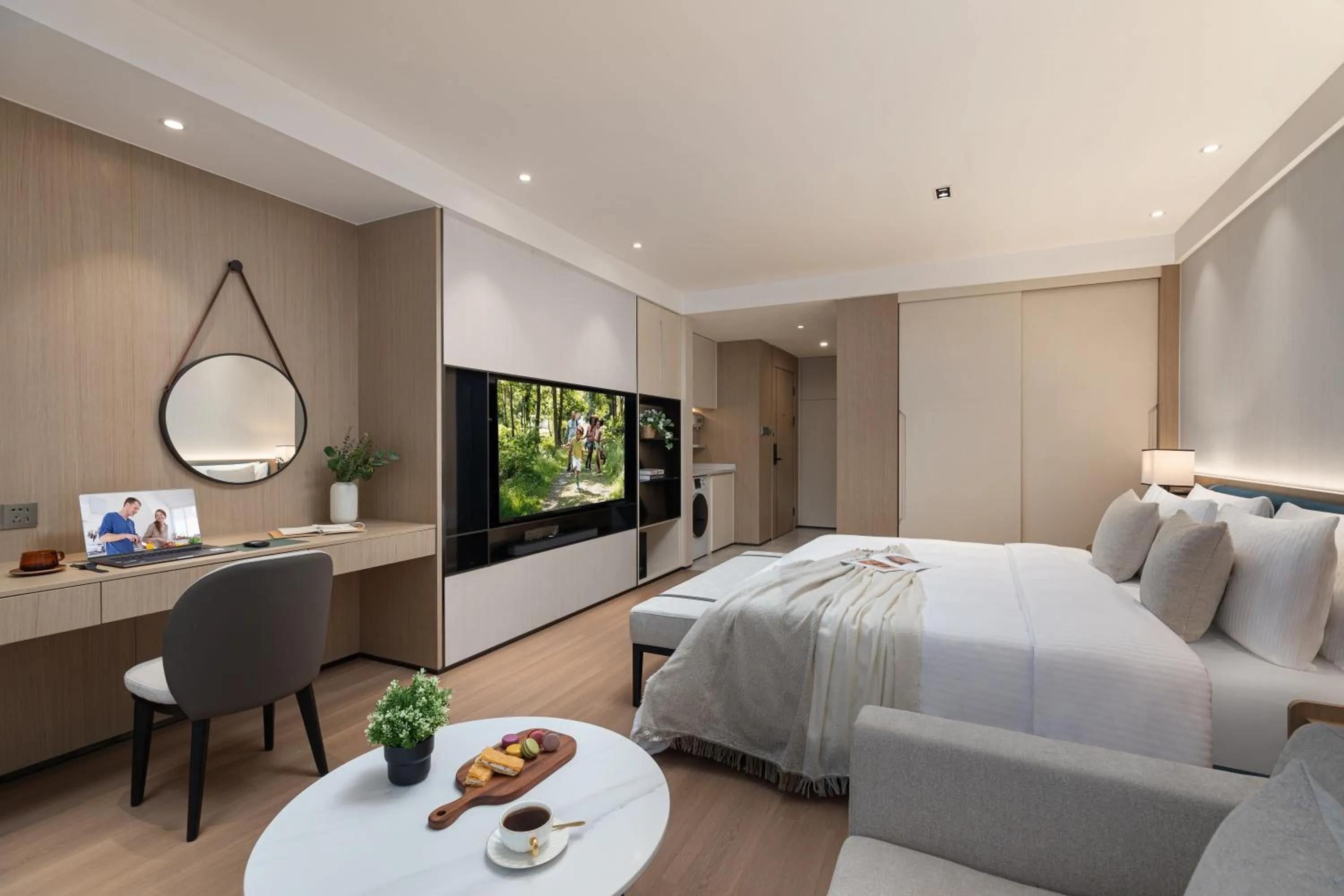 Bed in Somerset Taihu New City CBD Wuxi