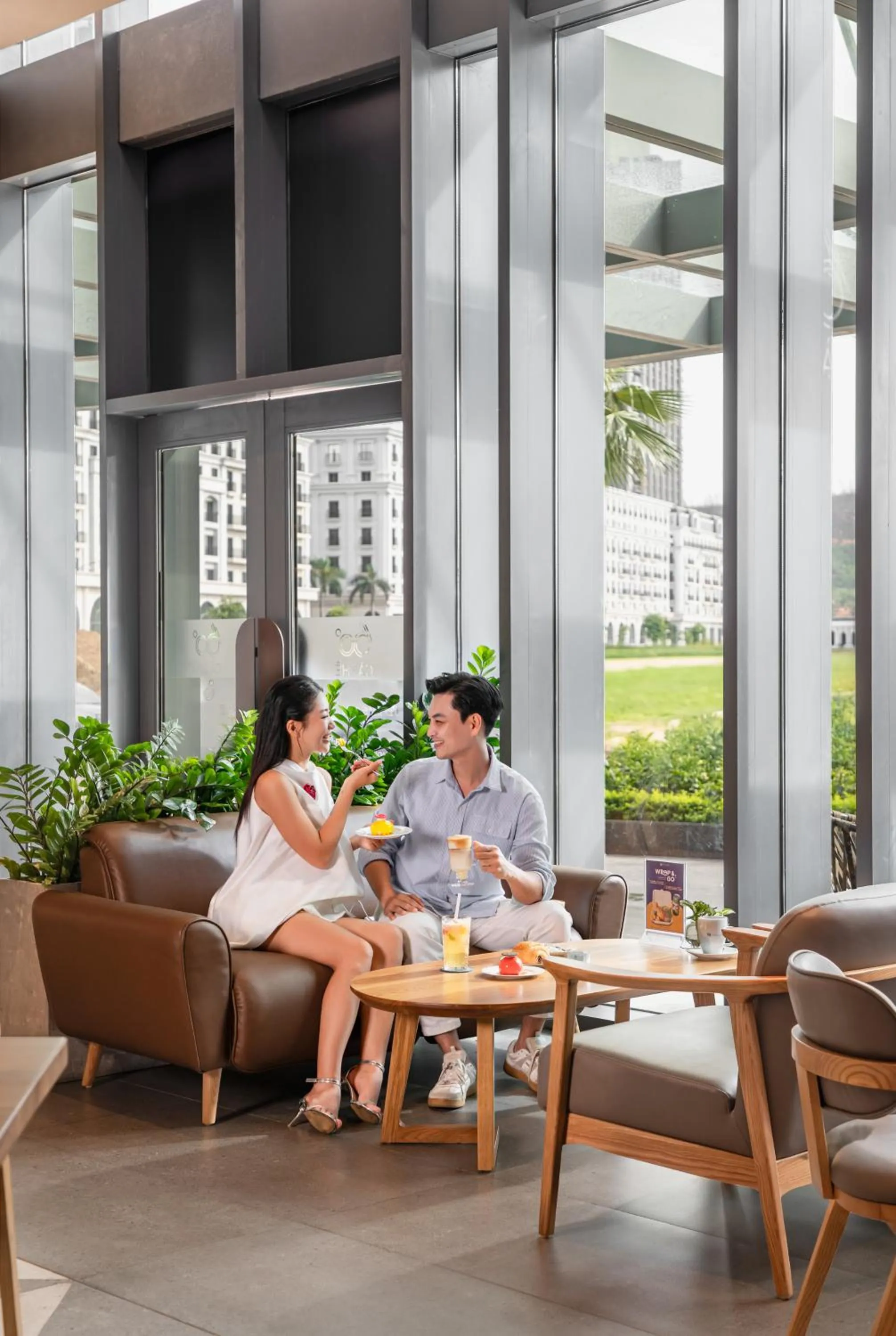 Patio in A La Carte Ha Long Bay Managed by TASECO