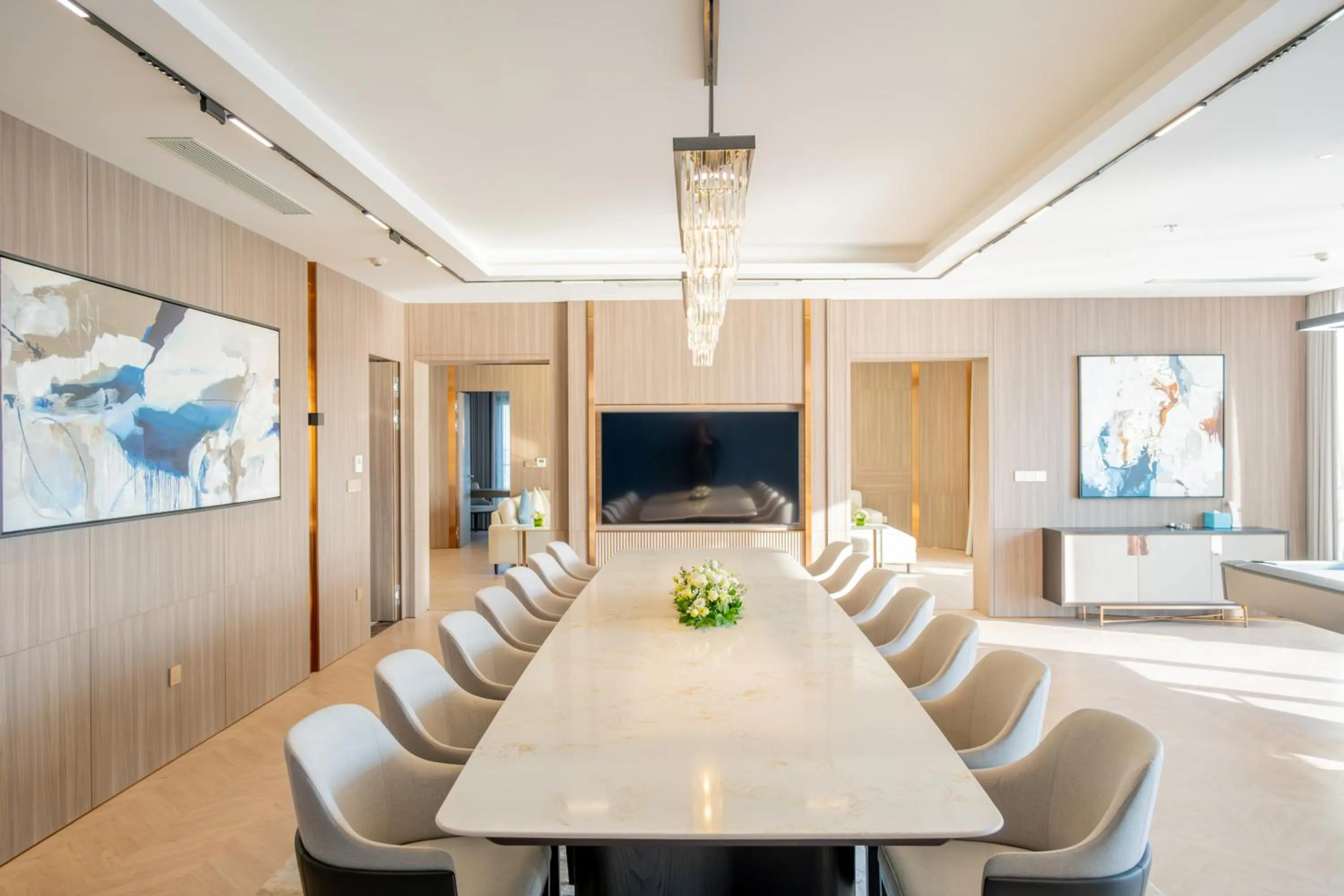 Dining area in A La Carte Ha Long Bay Managed by TASECO