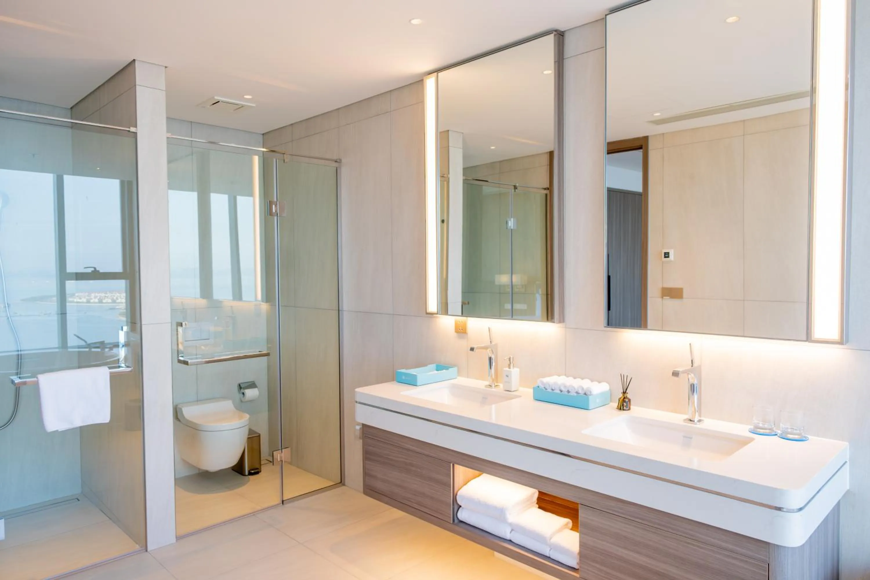 Bathroom in A La Carte Ha Long Bay Managed by TASECO