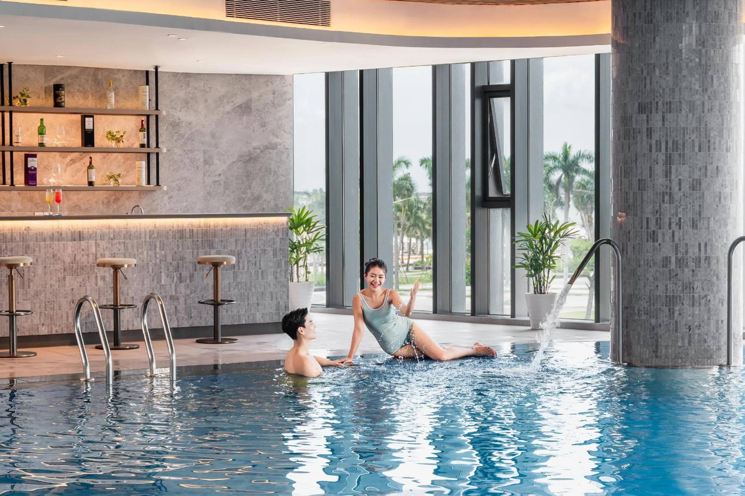 People in A La Carte Ha Long Bay Managed by TASECO