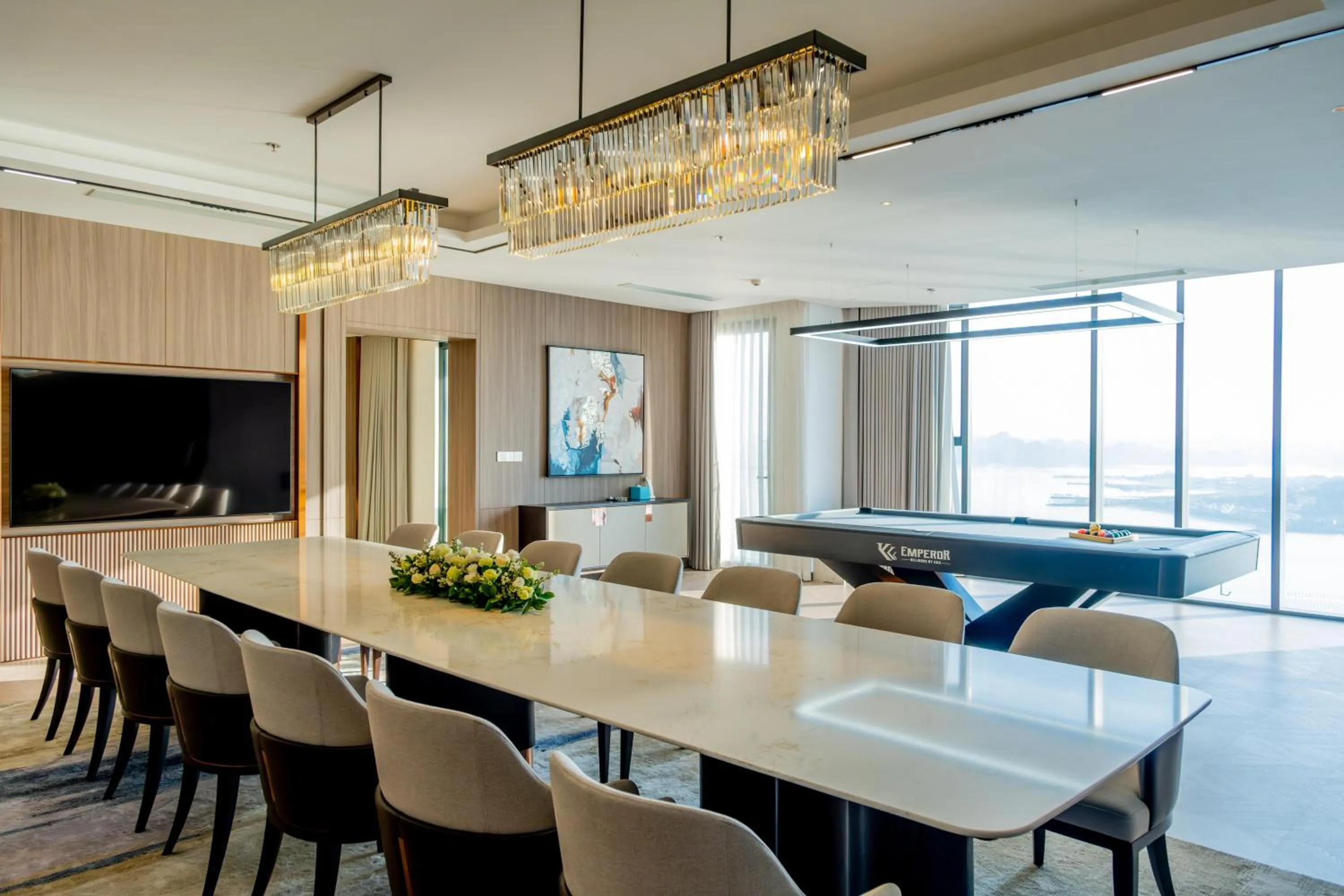 Dining area in A La Carte Ha Long Bay Managed by TASECO